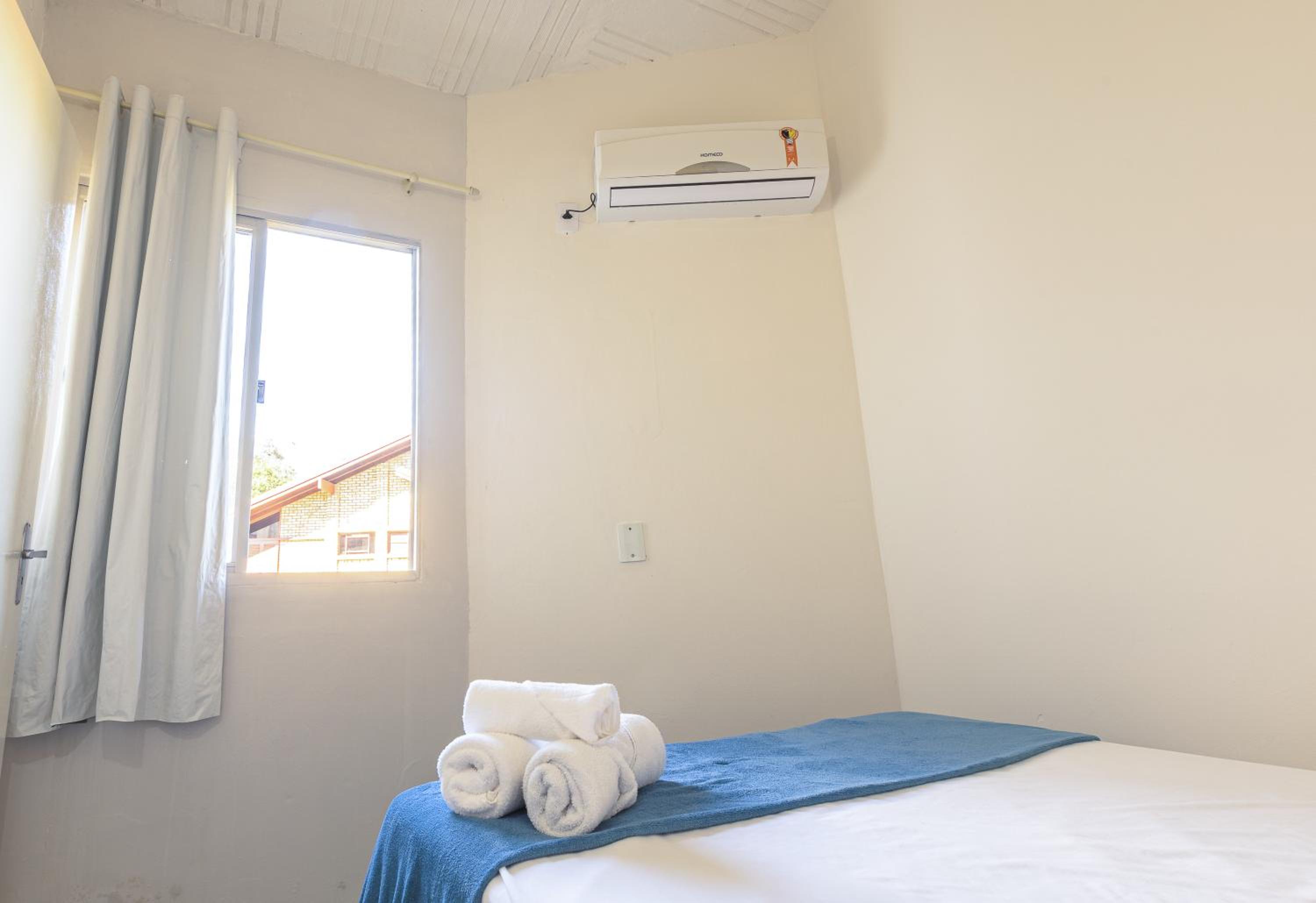 Casa Geminada a 50m da Praia nos Ingleses ING821