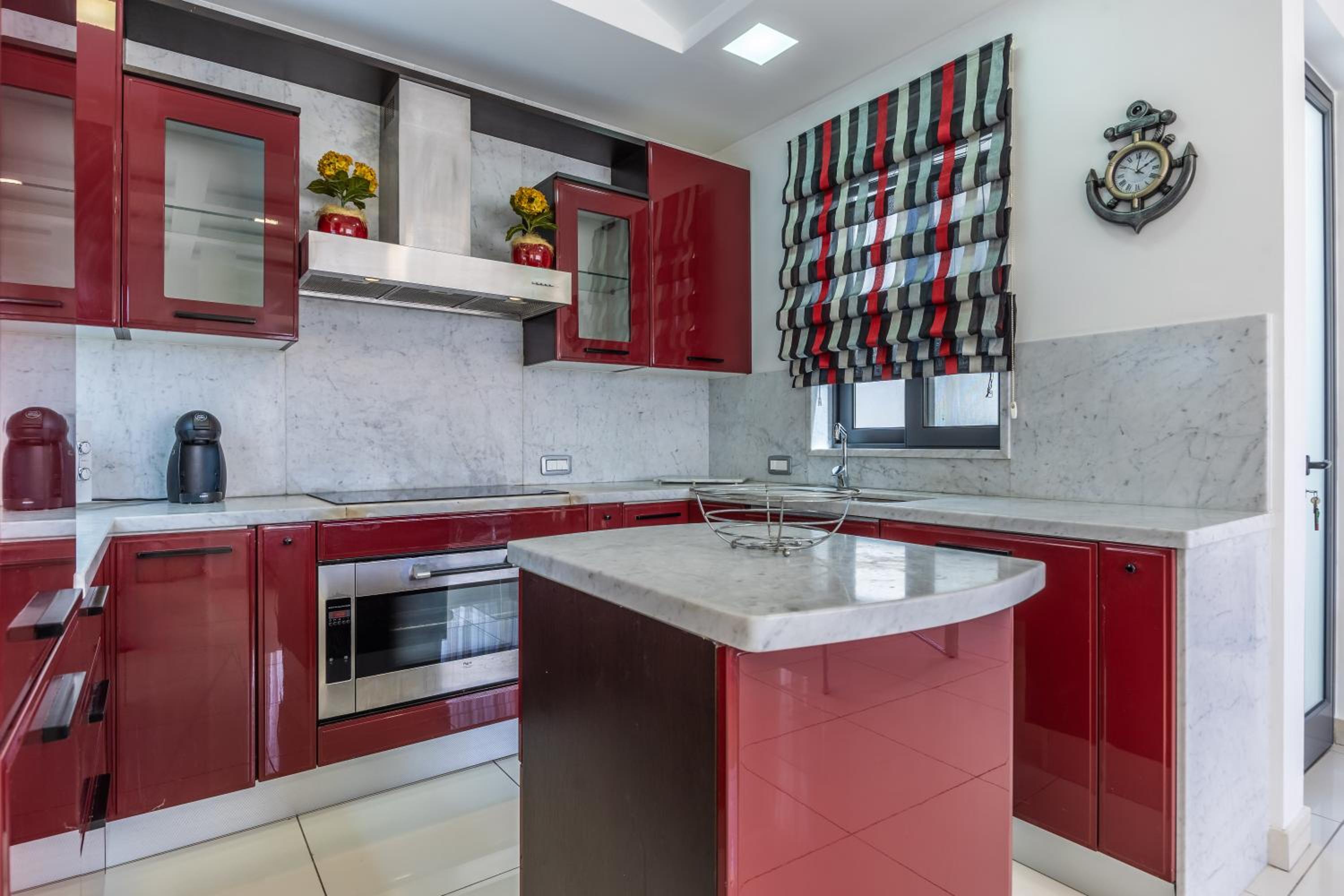 Mellieha Penthouse with pool and view by Homely view 4