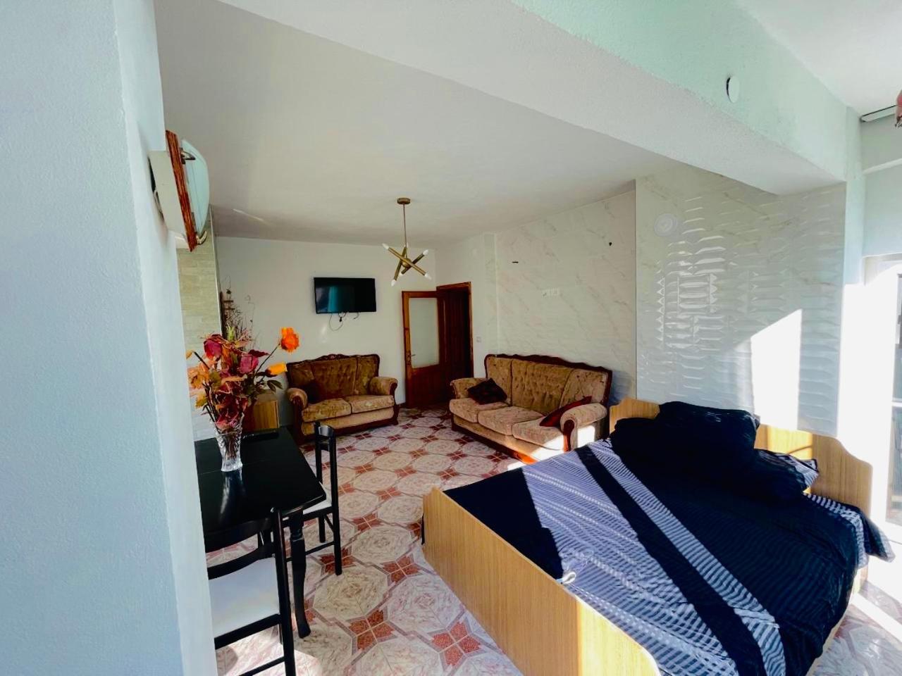 Guest home