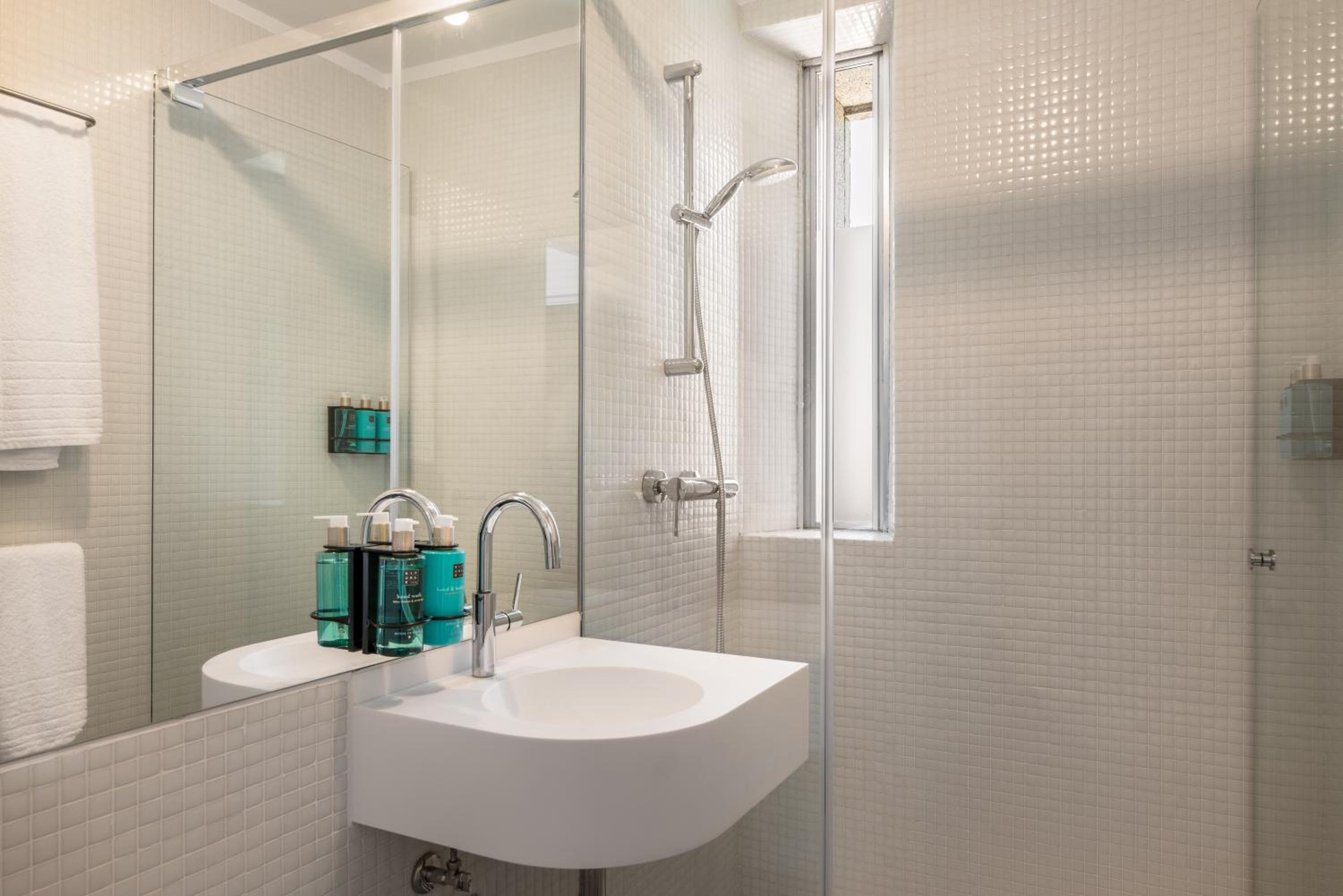 Casas do Sarela by Upper Luxury Housing