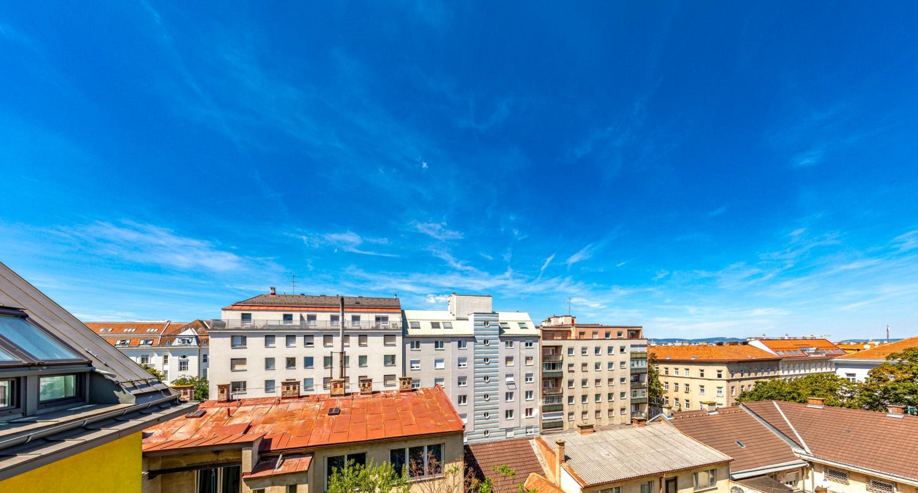 A&T Hotel & Hostel
