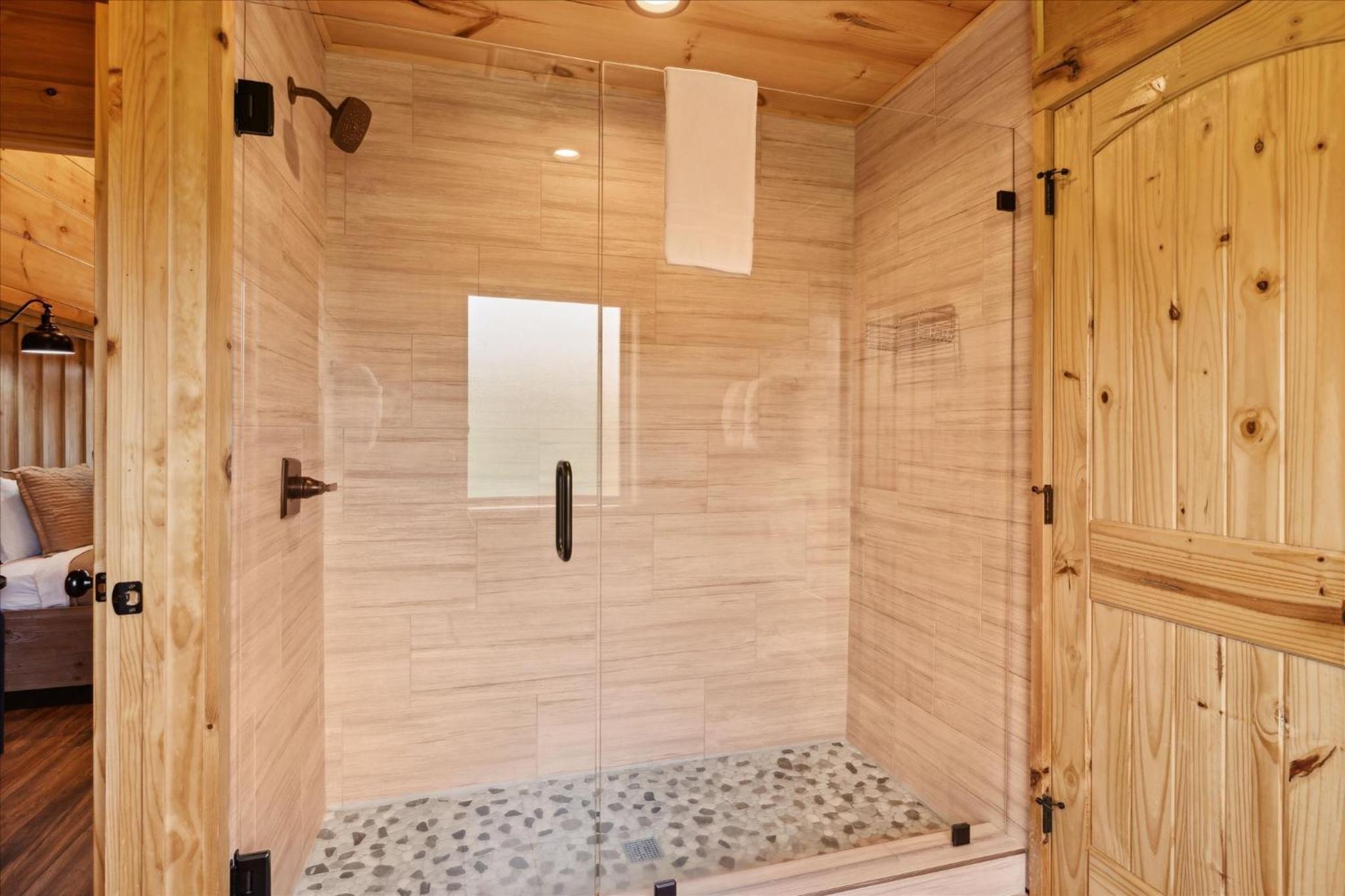 Cabin Goals ✨ Private Pool, Hot Tub + Epic Views! - Eaglebend Cabin view 5