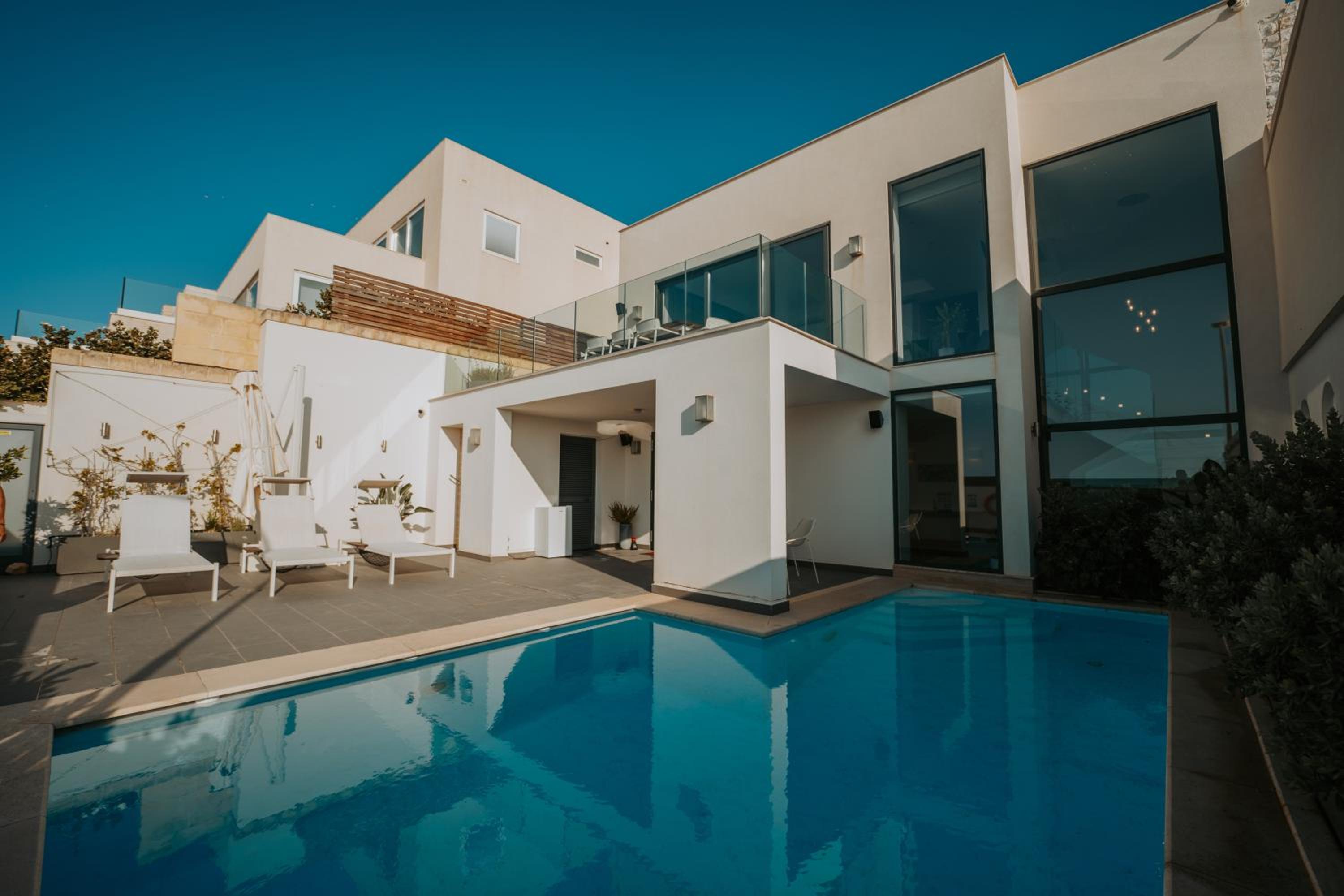 Beachfront Luxury Villa view 2