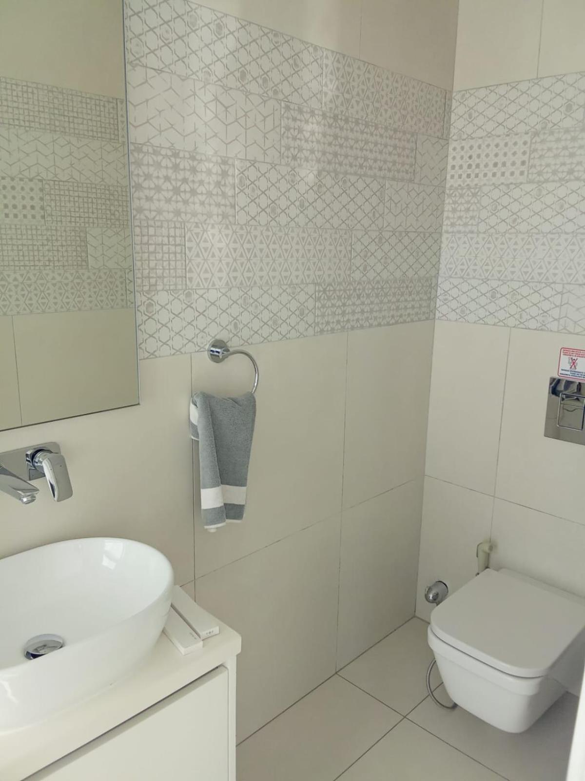 Seaview Luxury Villa Jacuzzi & Pool! 2 Min Beach