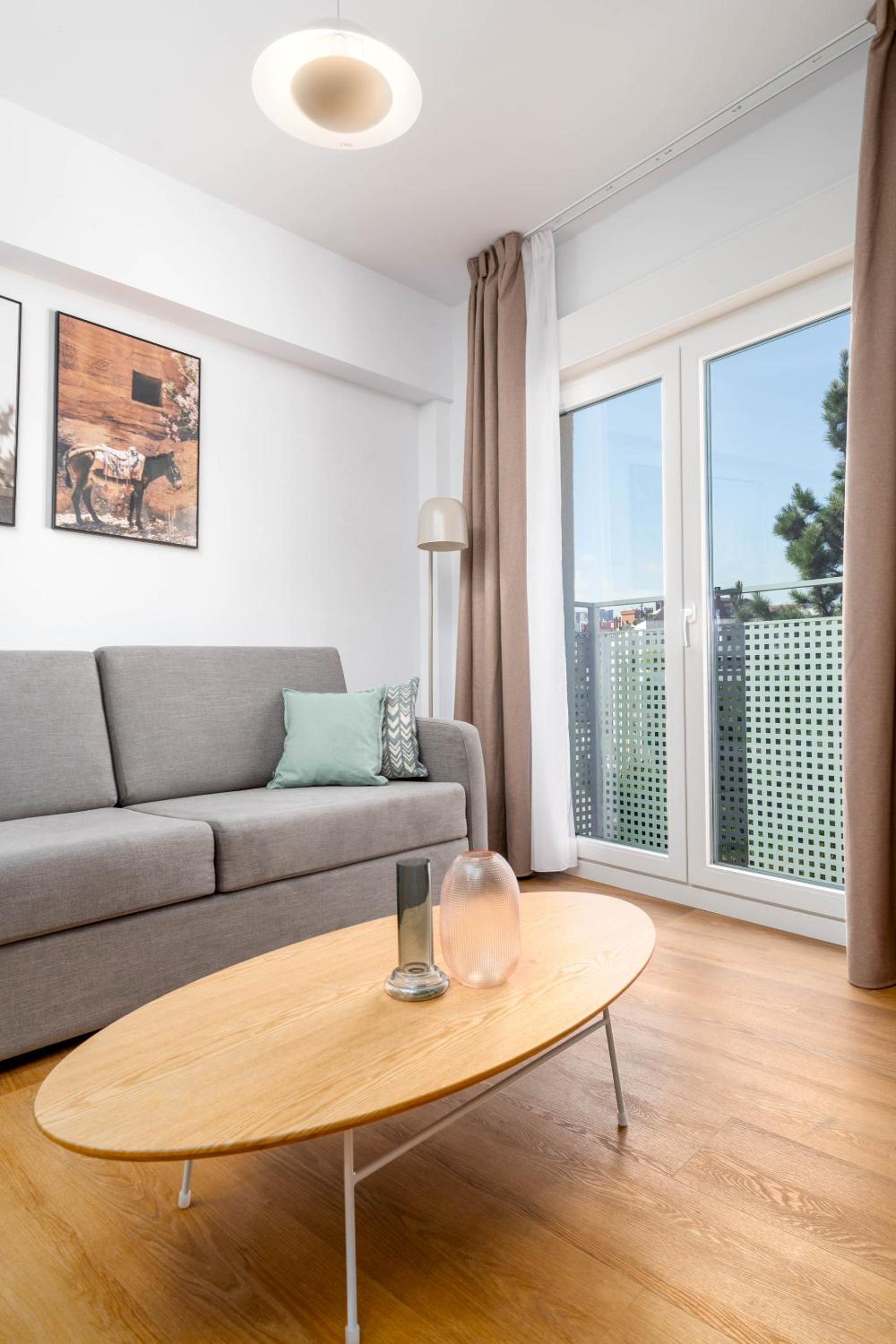 Limehome Oviedo Calle Postigo Bajo