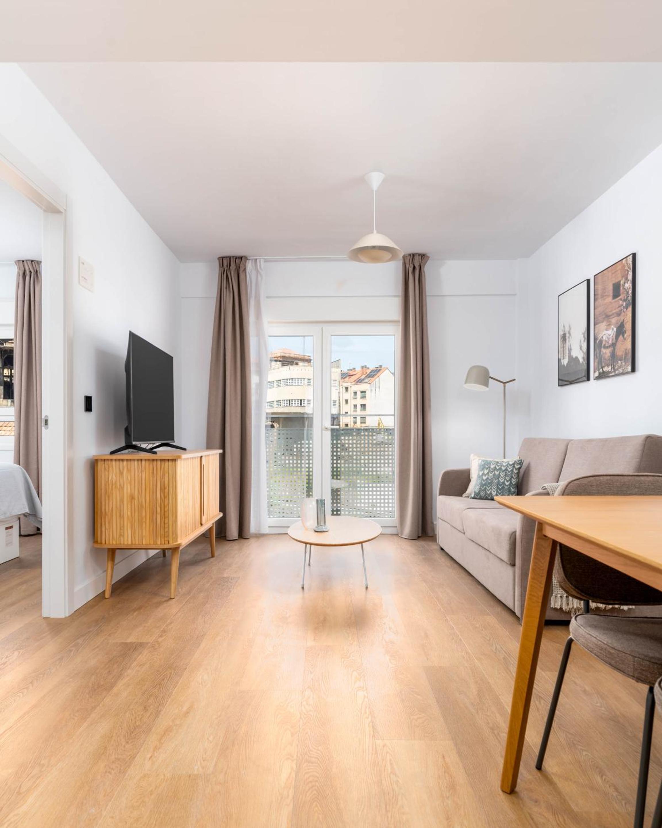 Limehome Oviedo Calle Postigo Bajo