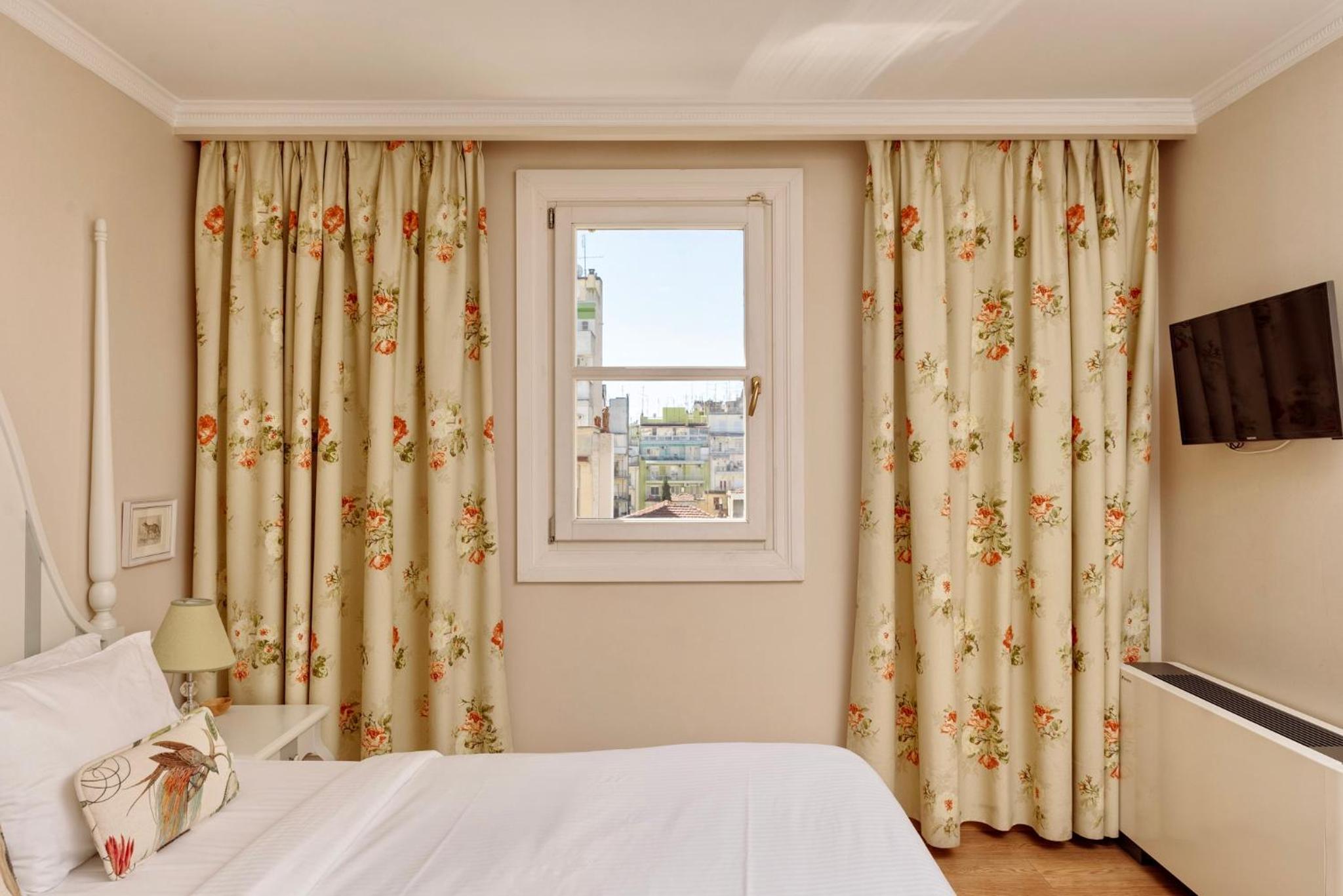 Gatto Perso Luxury Studios And Apartments