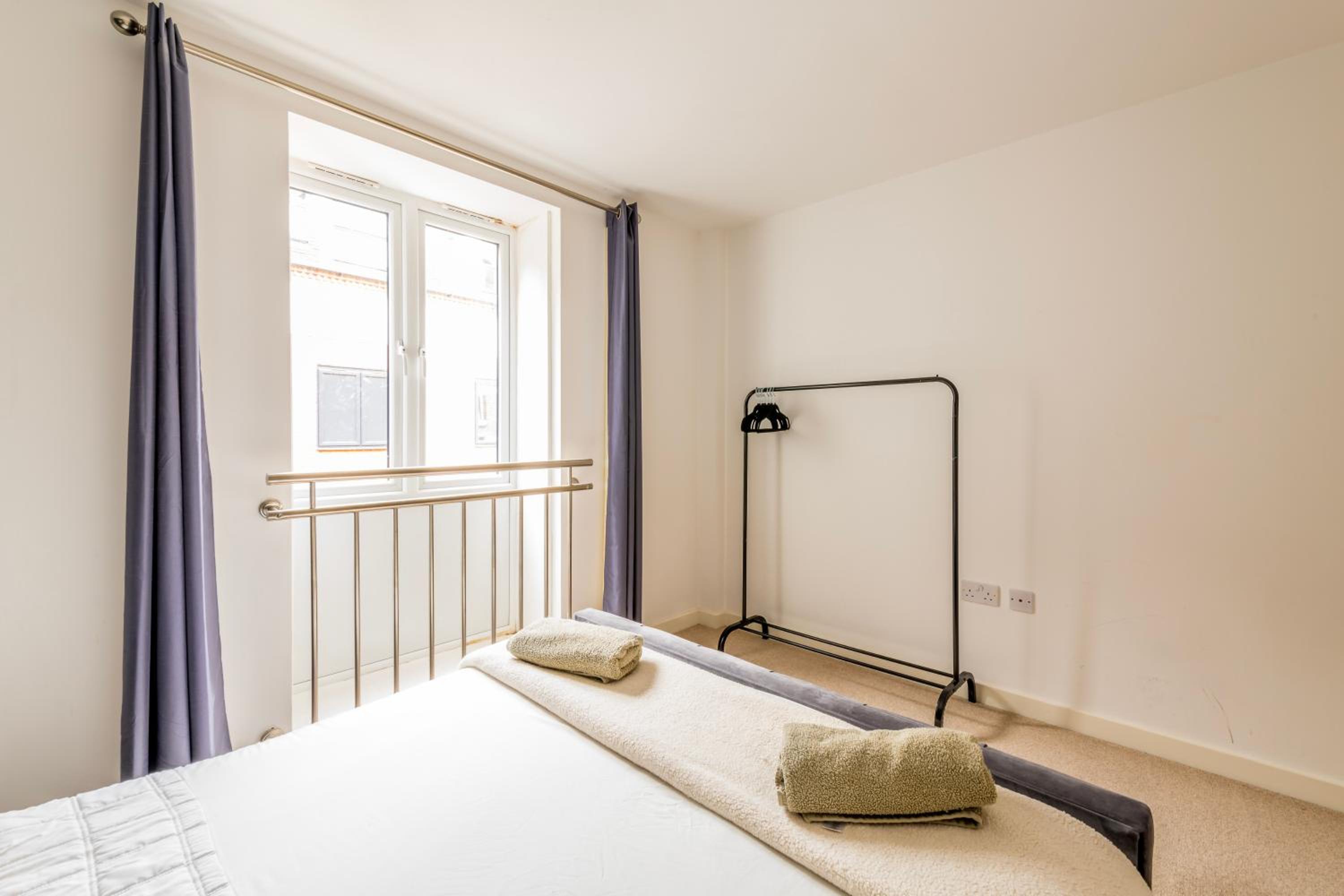 Centralised Abbey Yard Apartment by Prescott Apartments, photo 24