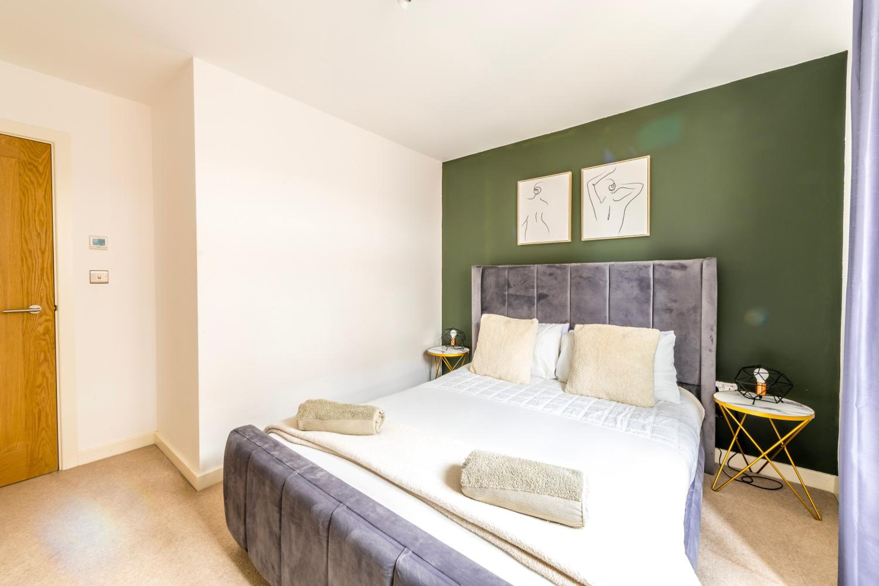 Centralised Abbey Yard Apartment by Prescott Apartments, photo 27