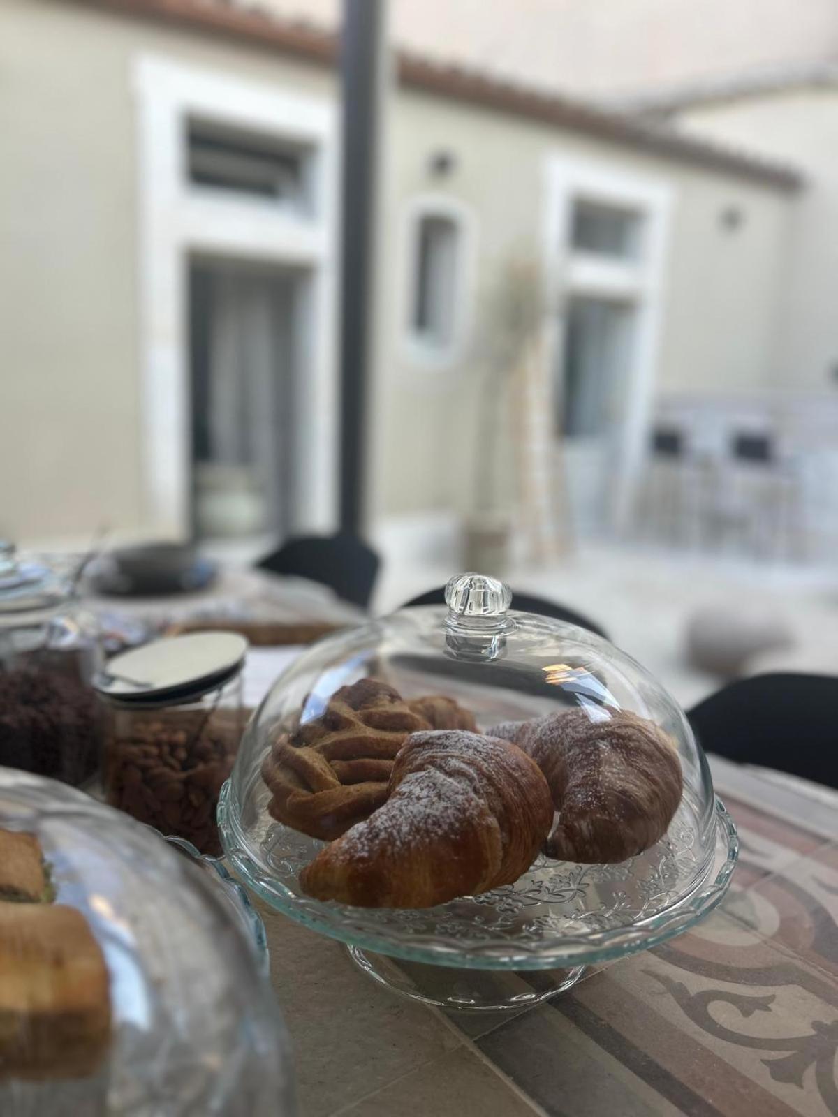 NOTUS Rooms en Noto — dining
