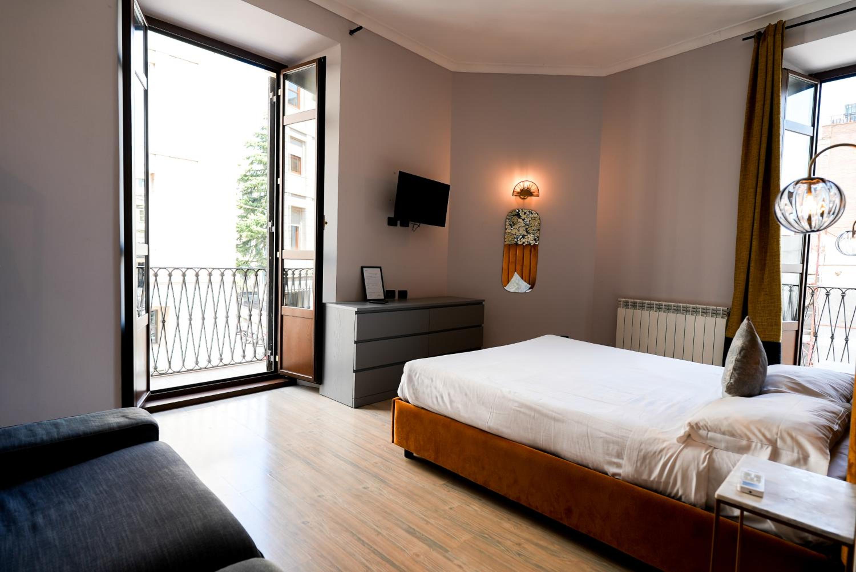 R-home fine rooms guesthouse