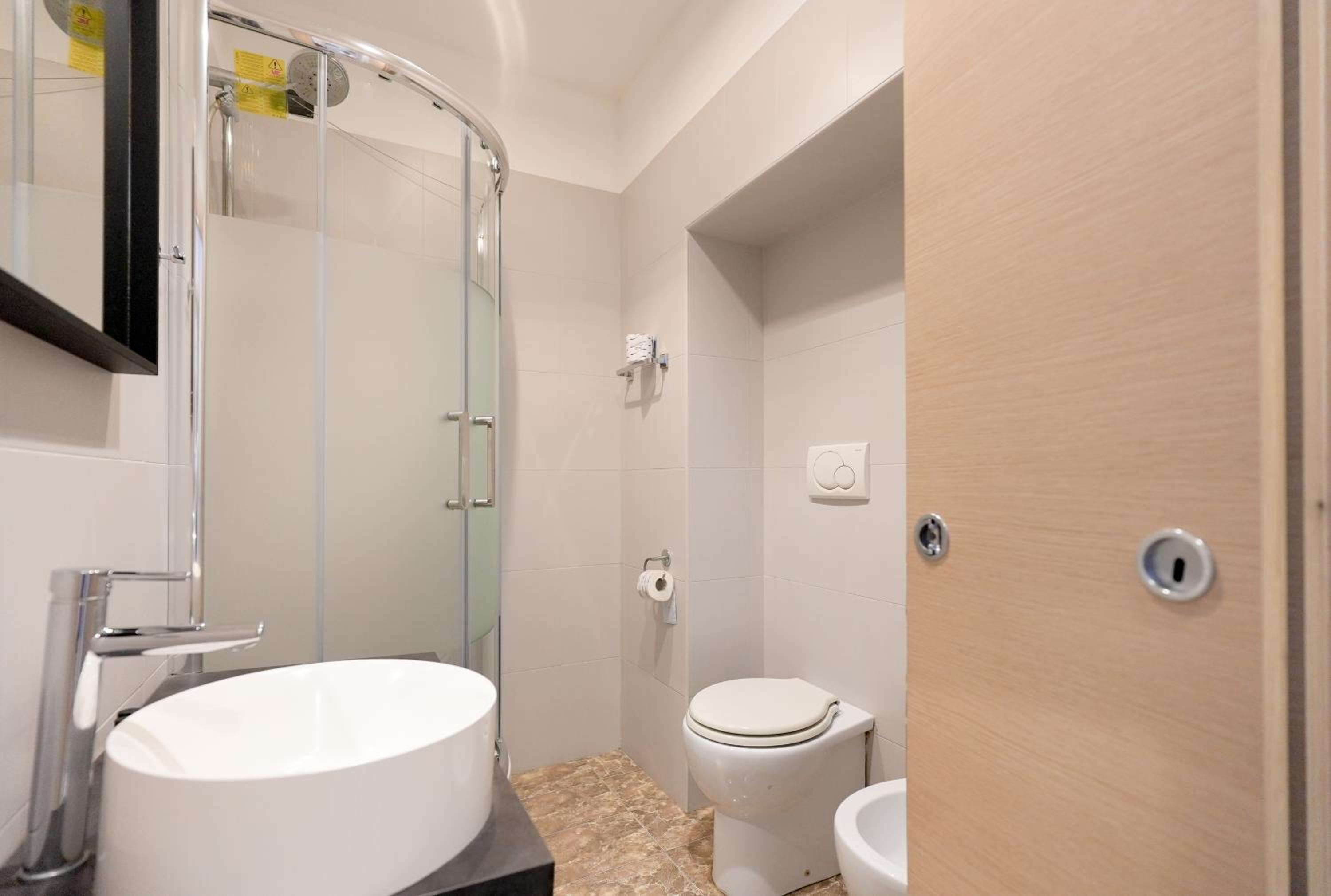 R-home fine rooms guesthouse