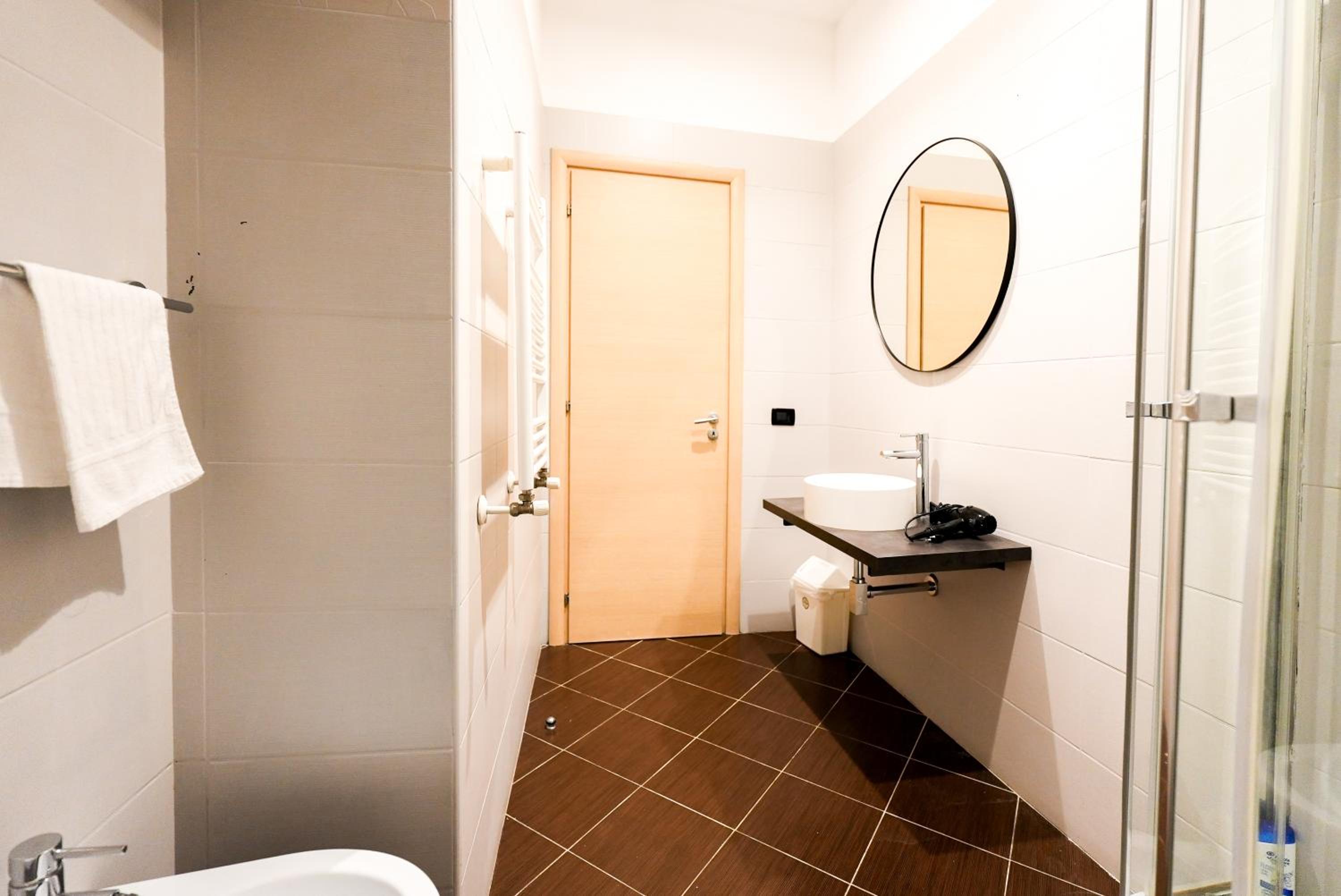 R-home fine rooms guesthouse