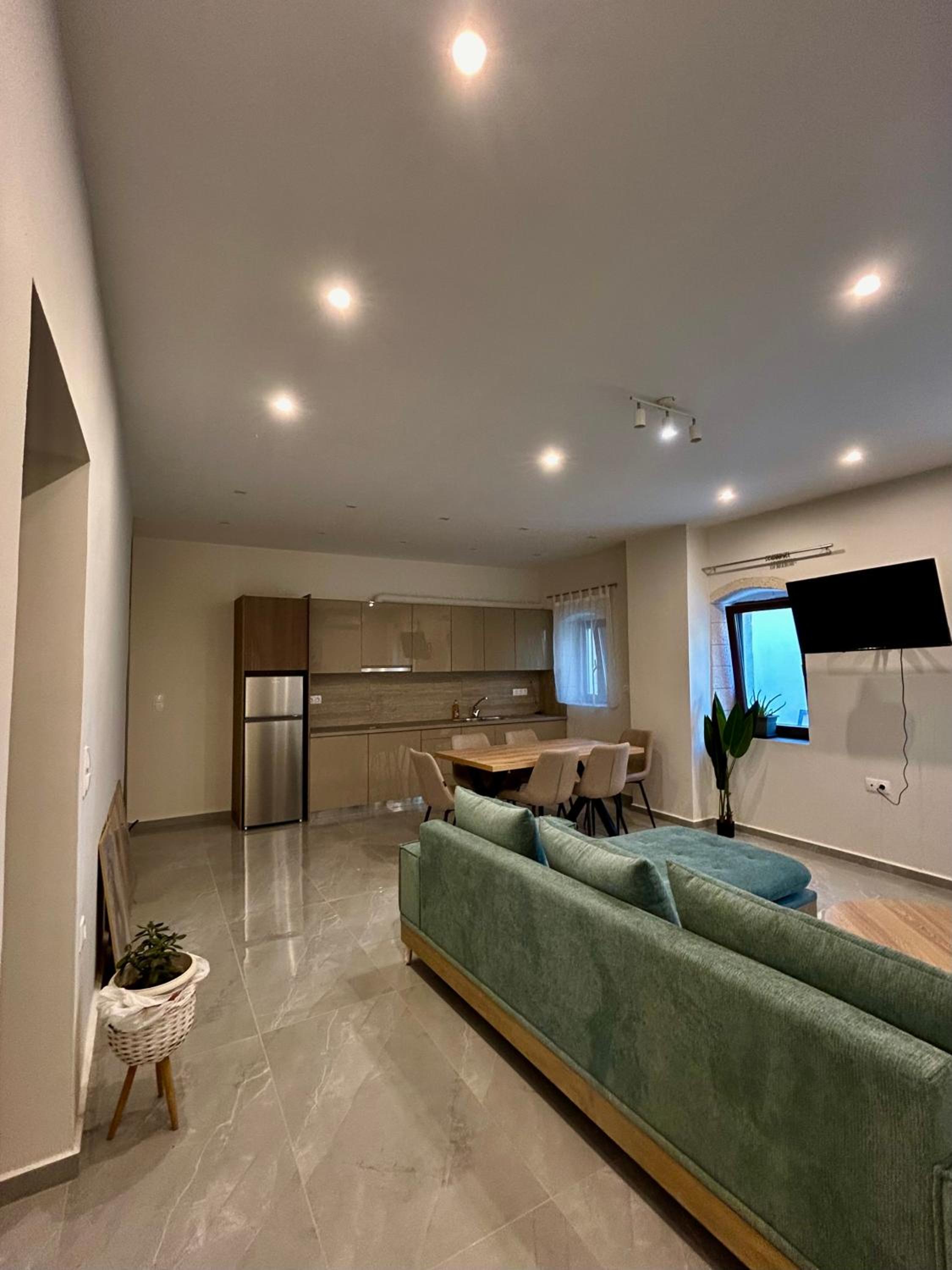 Stone Luxury Suite