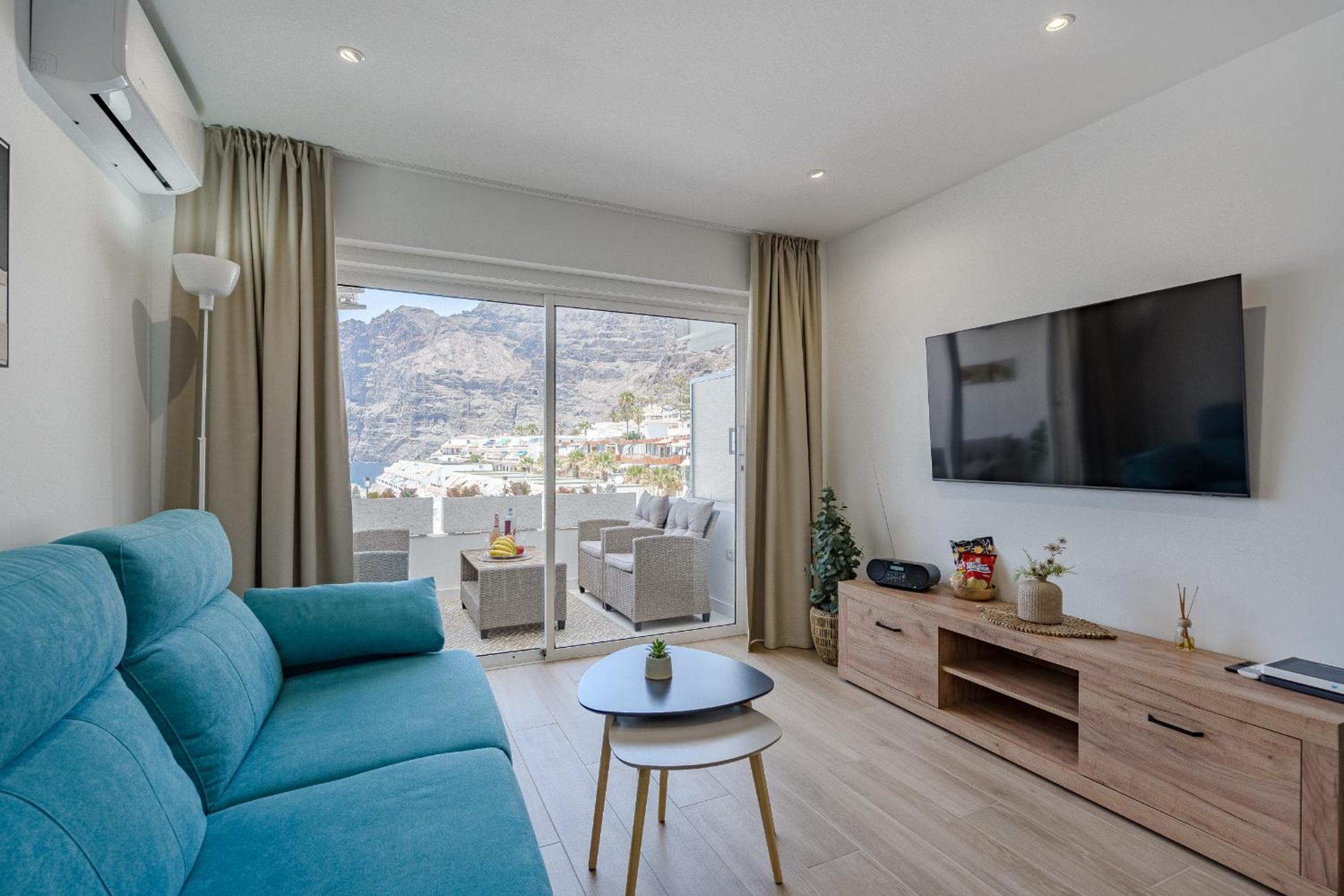 Santiago del Teide Vacations - Vista Magica Gigantes Suite - Property Image 16