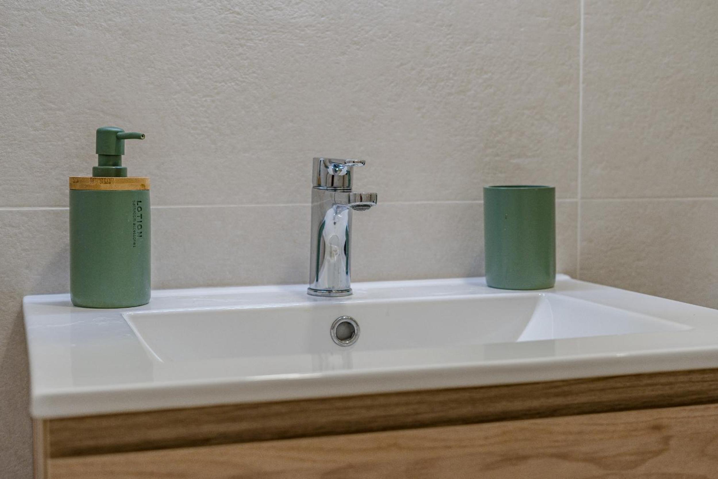 Santiago del Teide Vacations - Vista Magica Gigantes Suite - Property Image 3