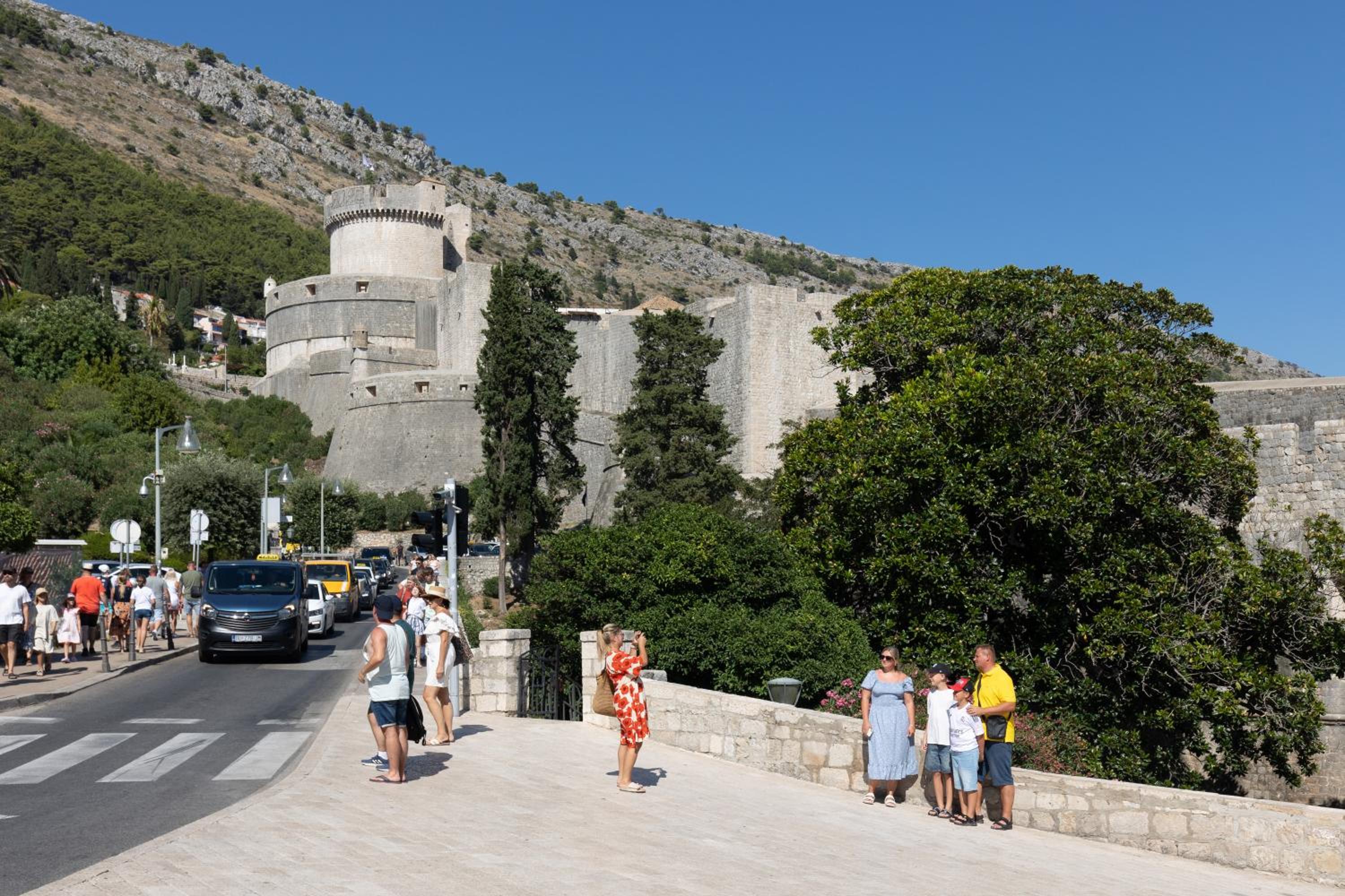 SEISTANCA LUX -Old City Entrance Dubrovnik