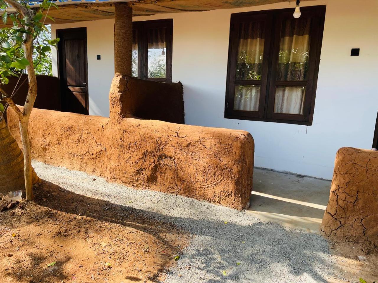 Elephant Safari Lodge