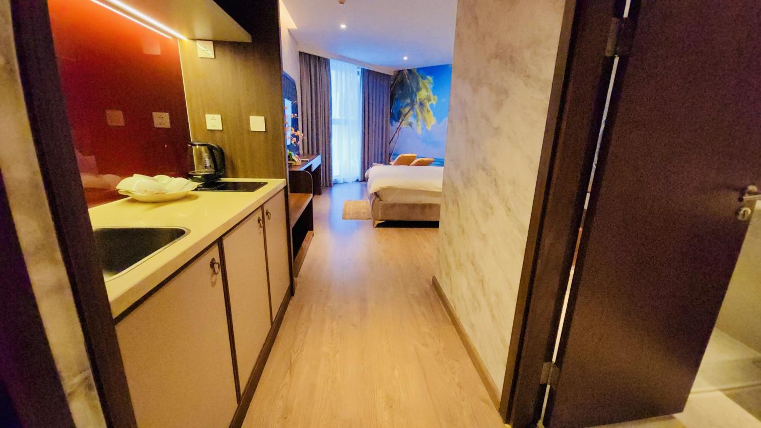 Photo 18