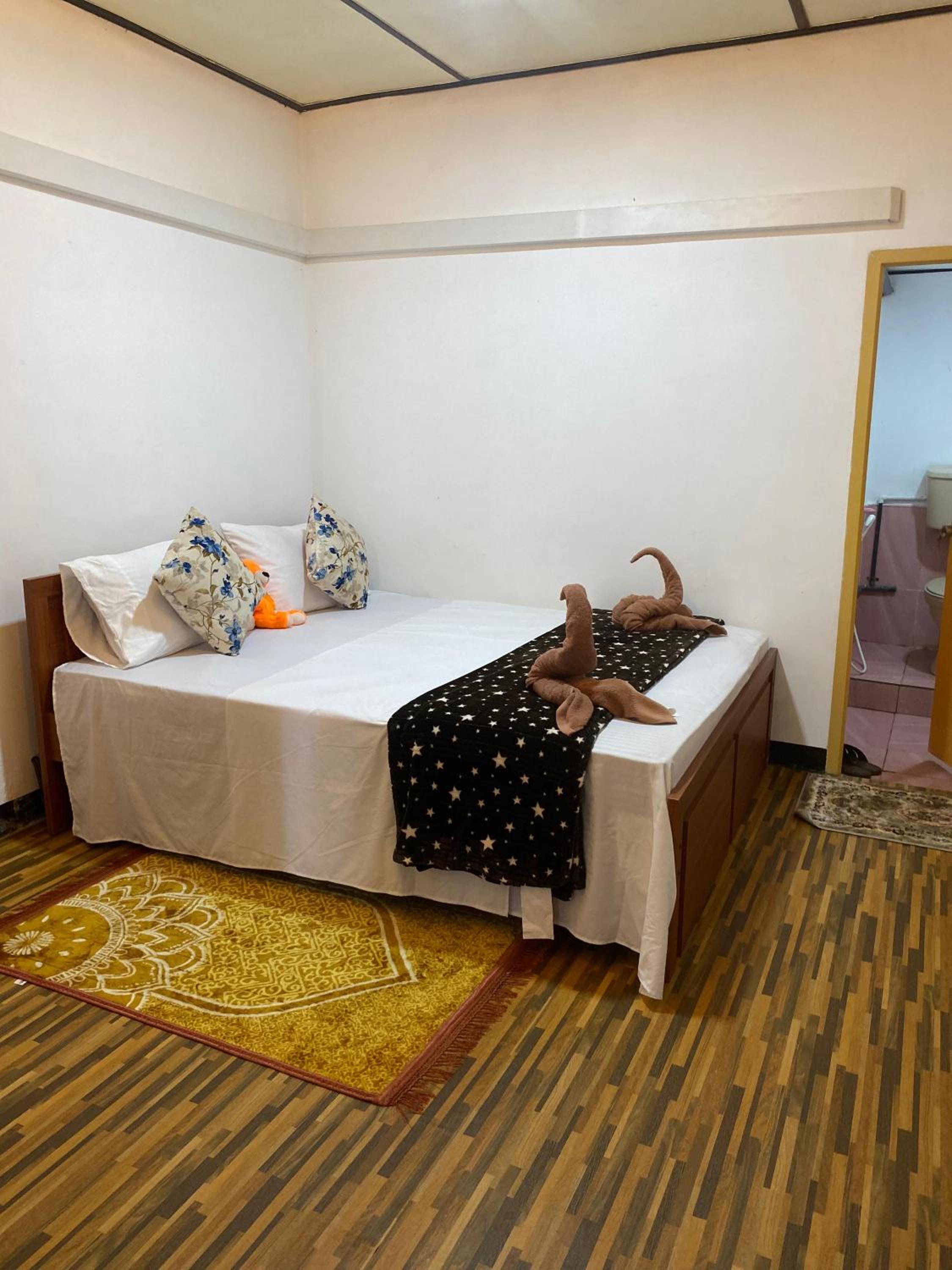 Queen's Mahal Rooms
