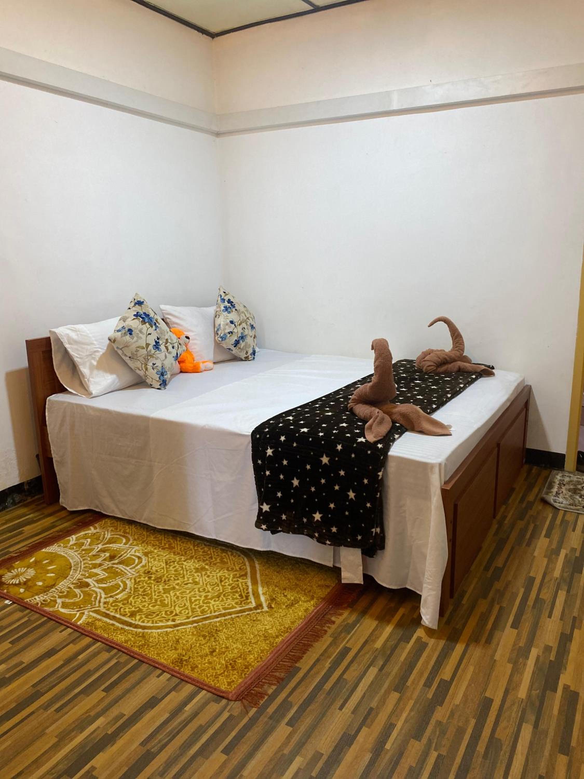 Queen's Mahal Rooms