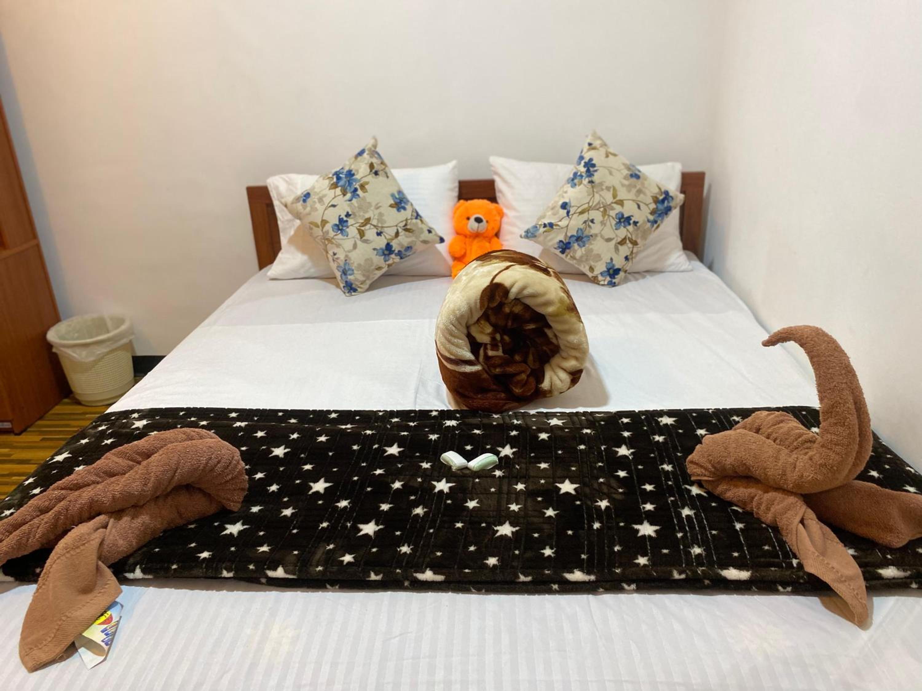 Queen's Mahal Rooms