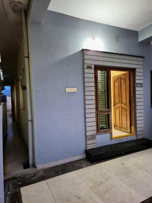 Spacious 3BHK Near Beach with Secure Parking view 2