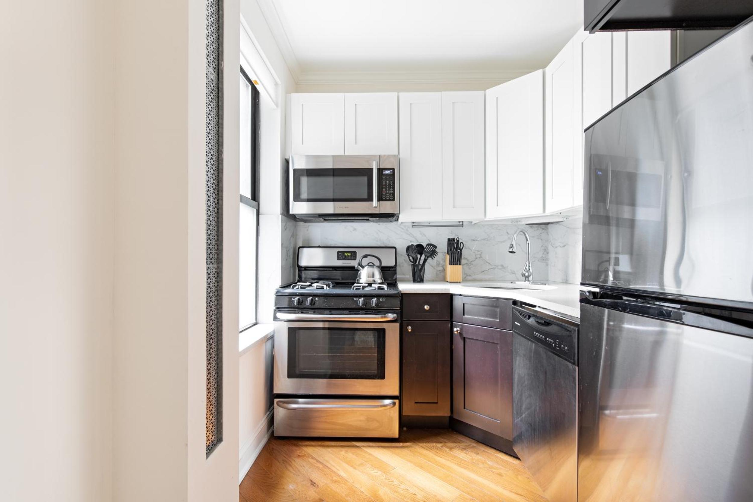 Stylish Private Room in Upper East Side!