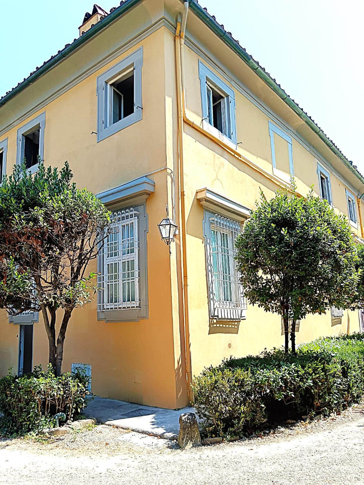Residenza Storica in Villa Palazzo Bruciato