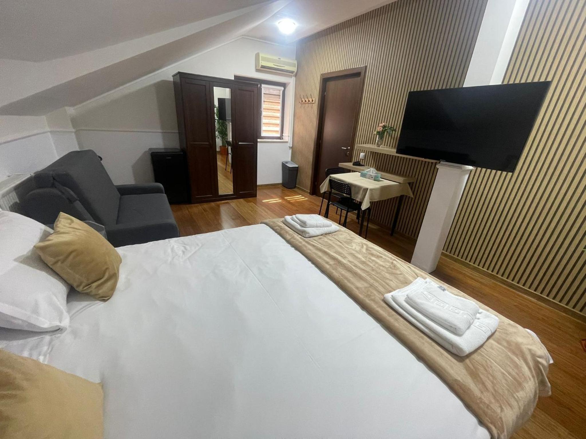 Therme Airport Resort