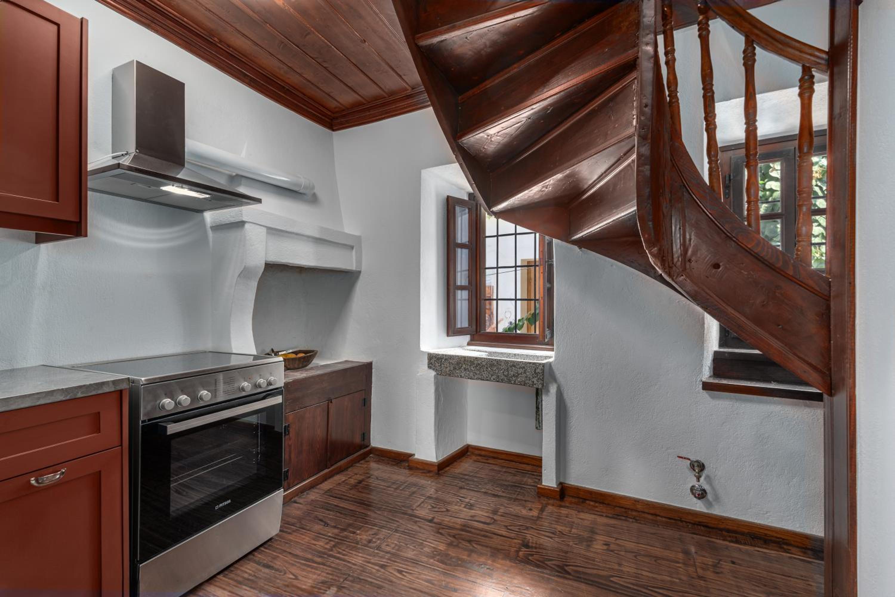 Telegraphus Boutique Home