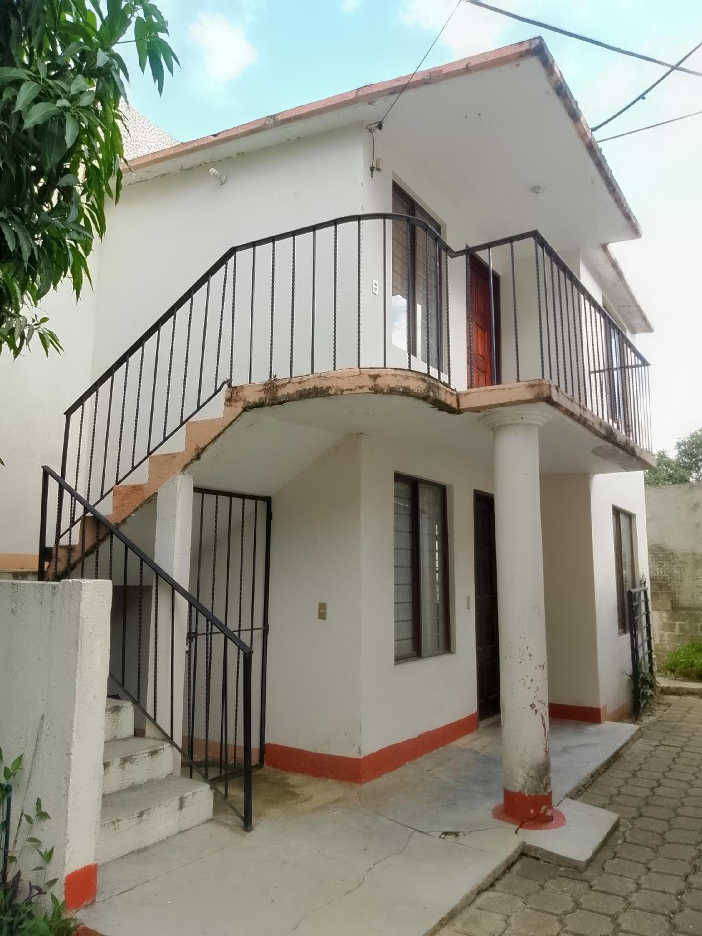 Departamentos L o l a
