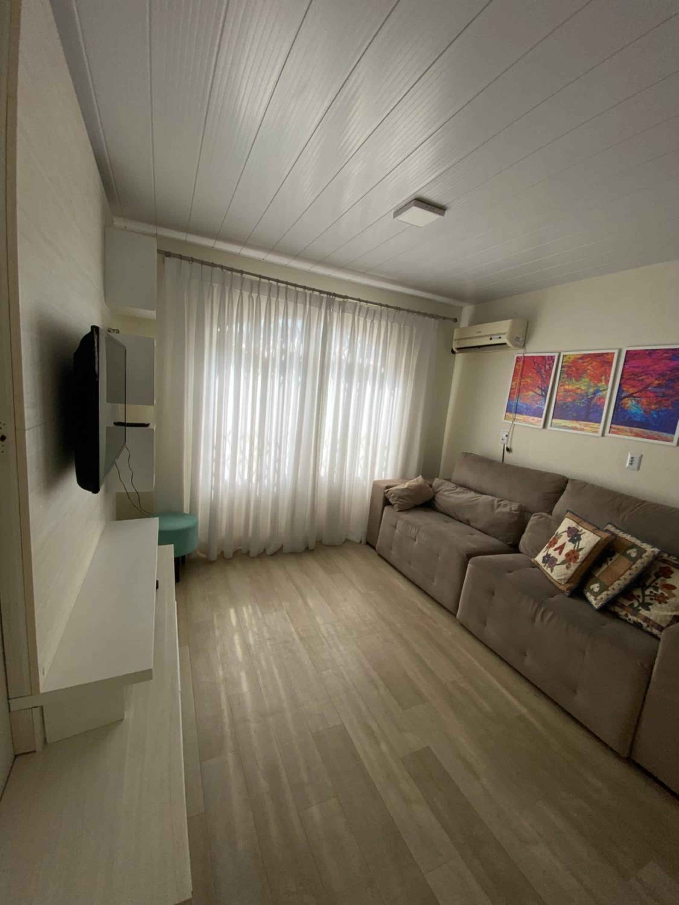 Casa 3 quartos 8min centro