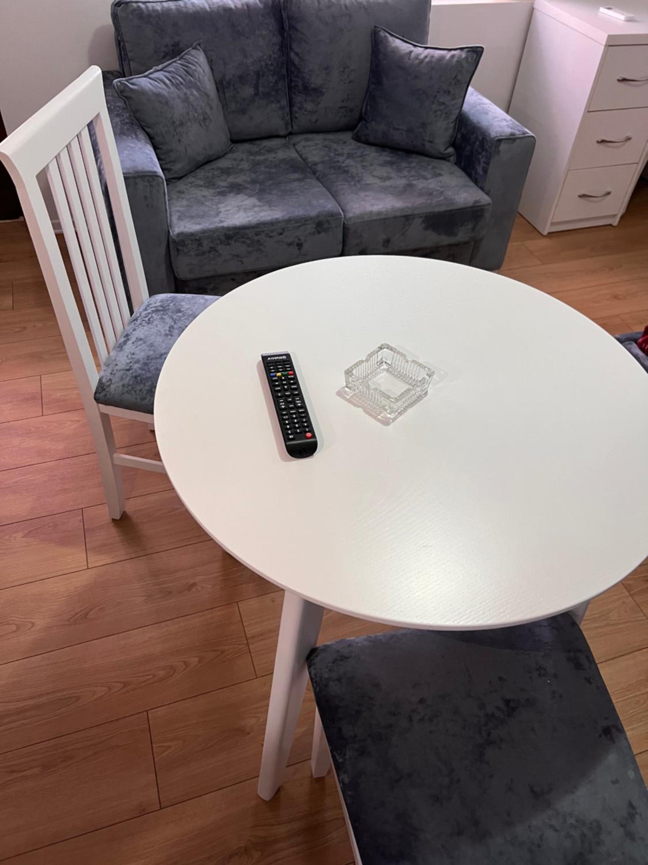 Darts Apartment