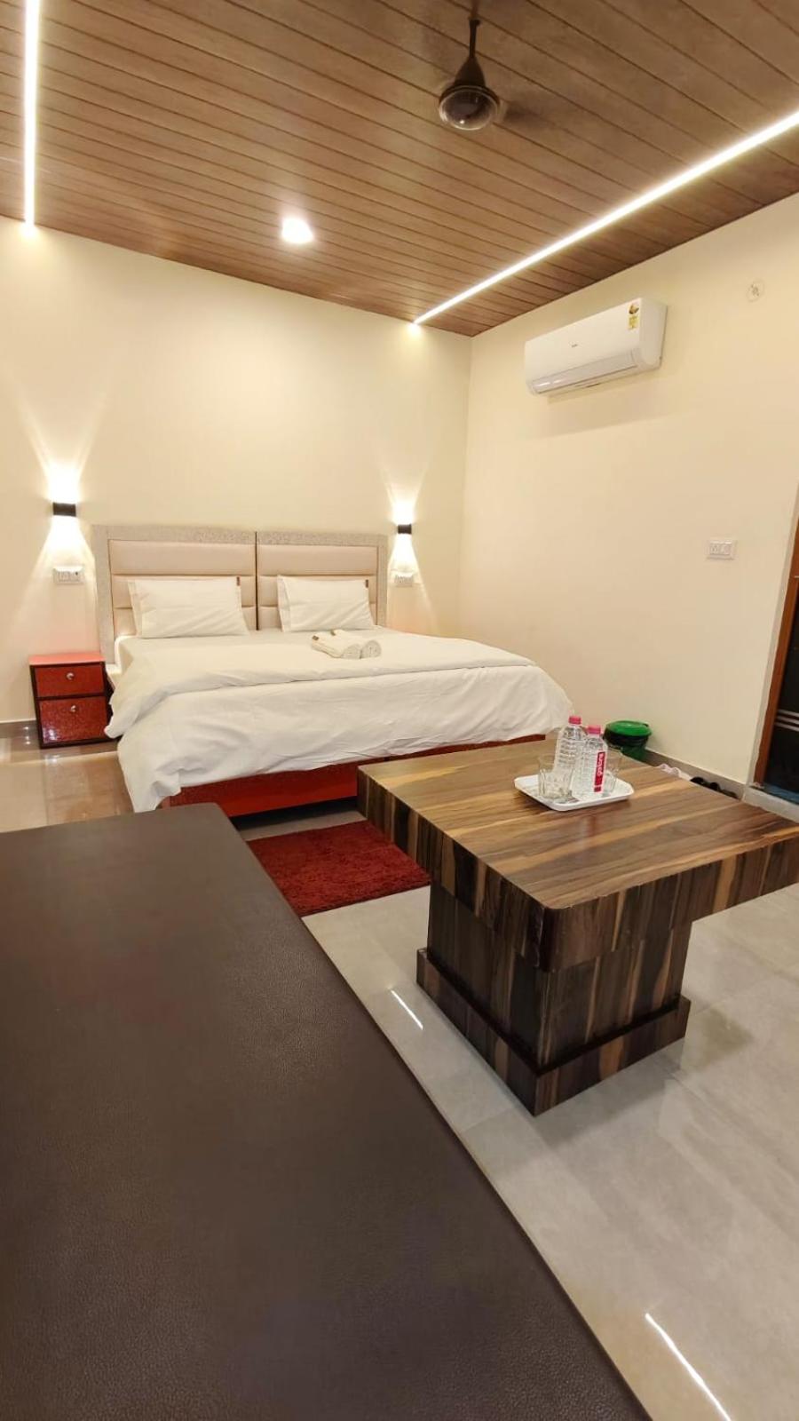 Sunrise Homestay Agra Near Taj Mahal