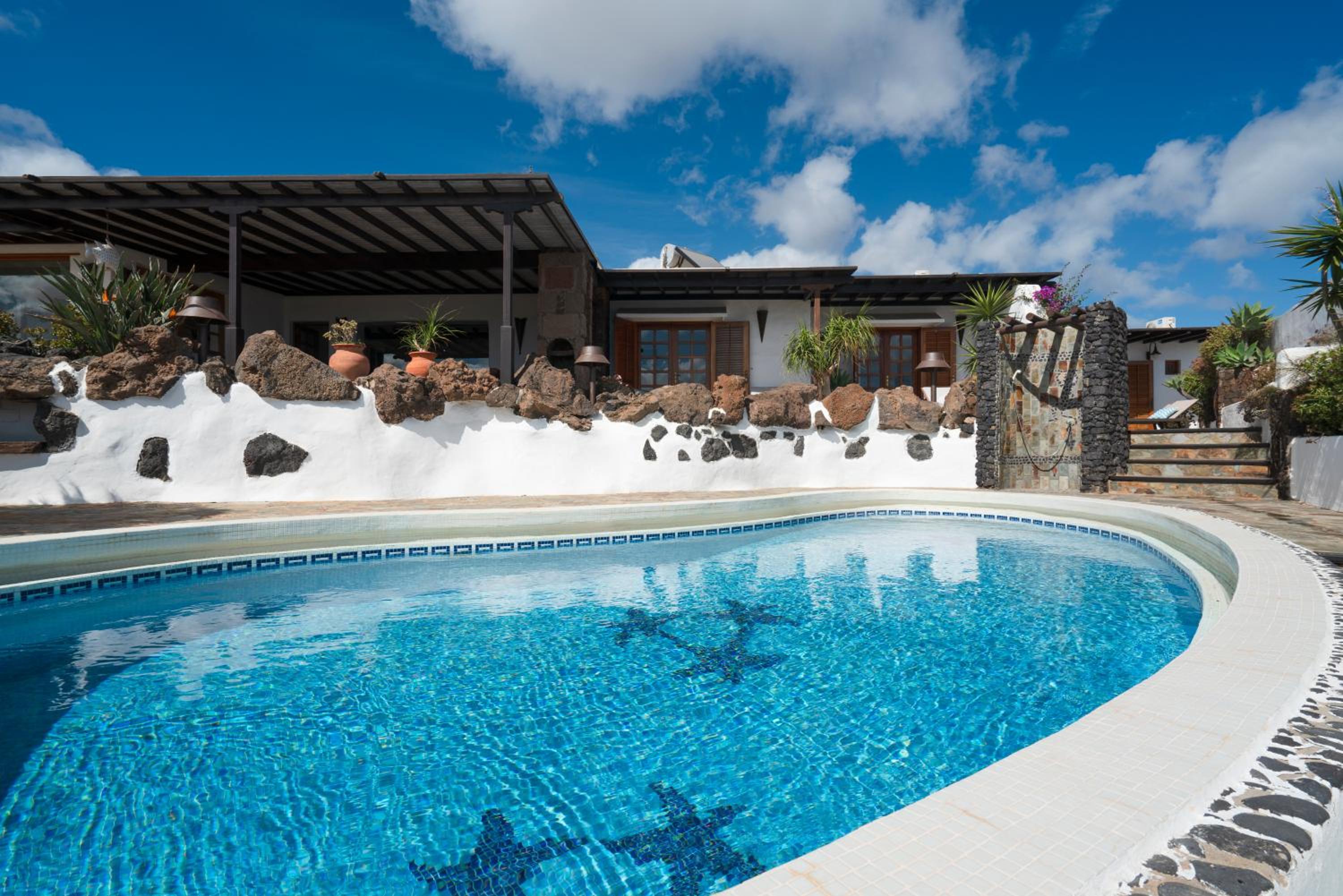 Lanzahost Luxury Finca Paraiso