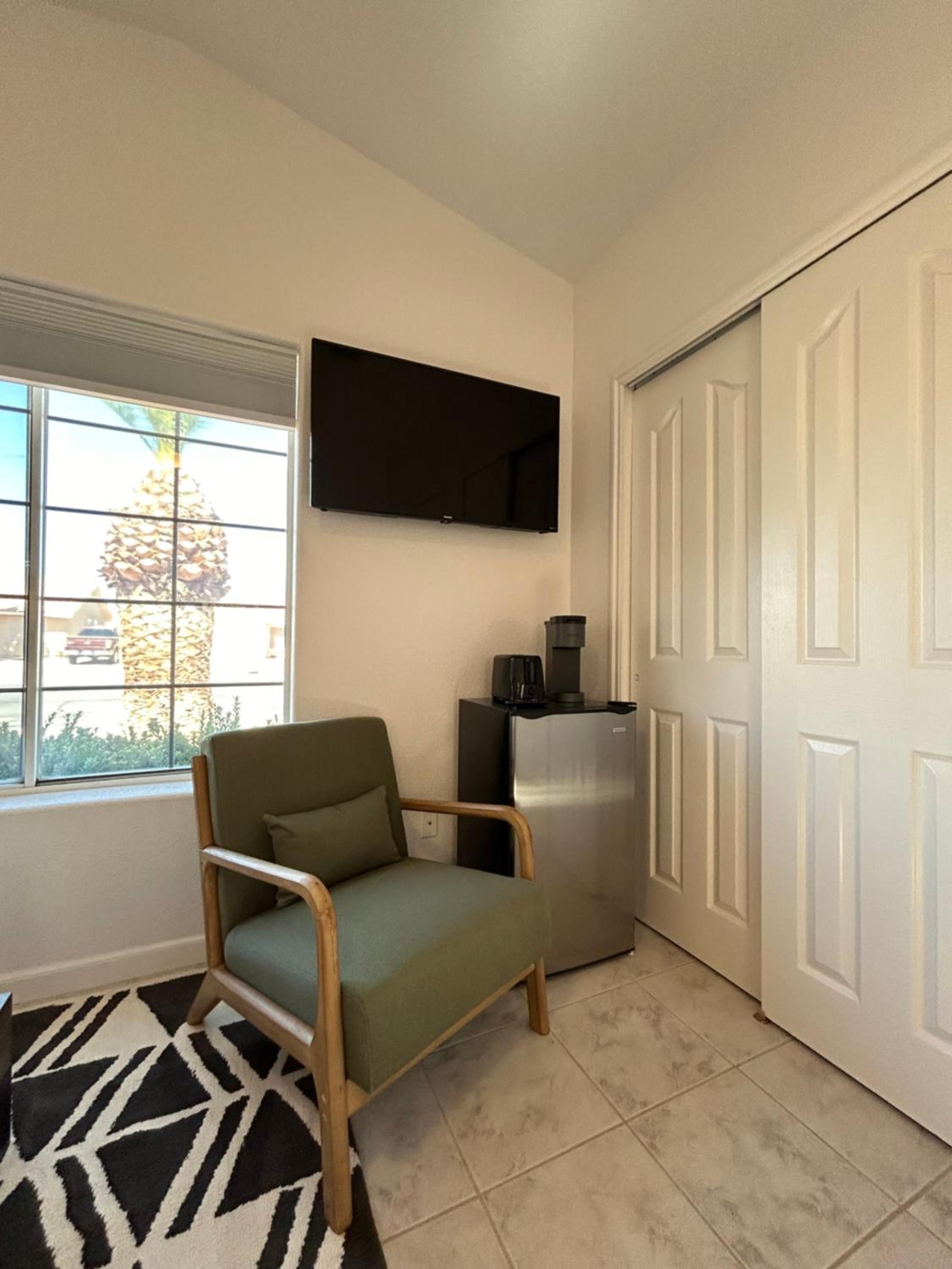 Casita by the Palms - Property Image 4