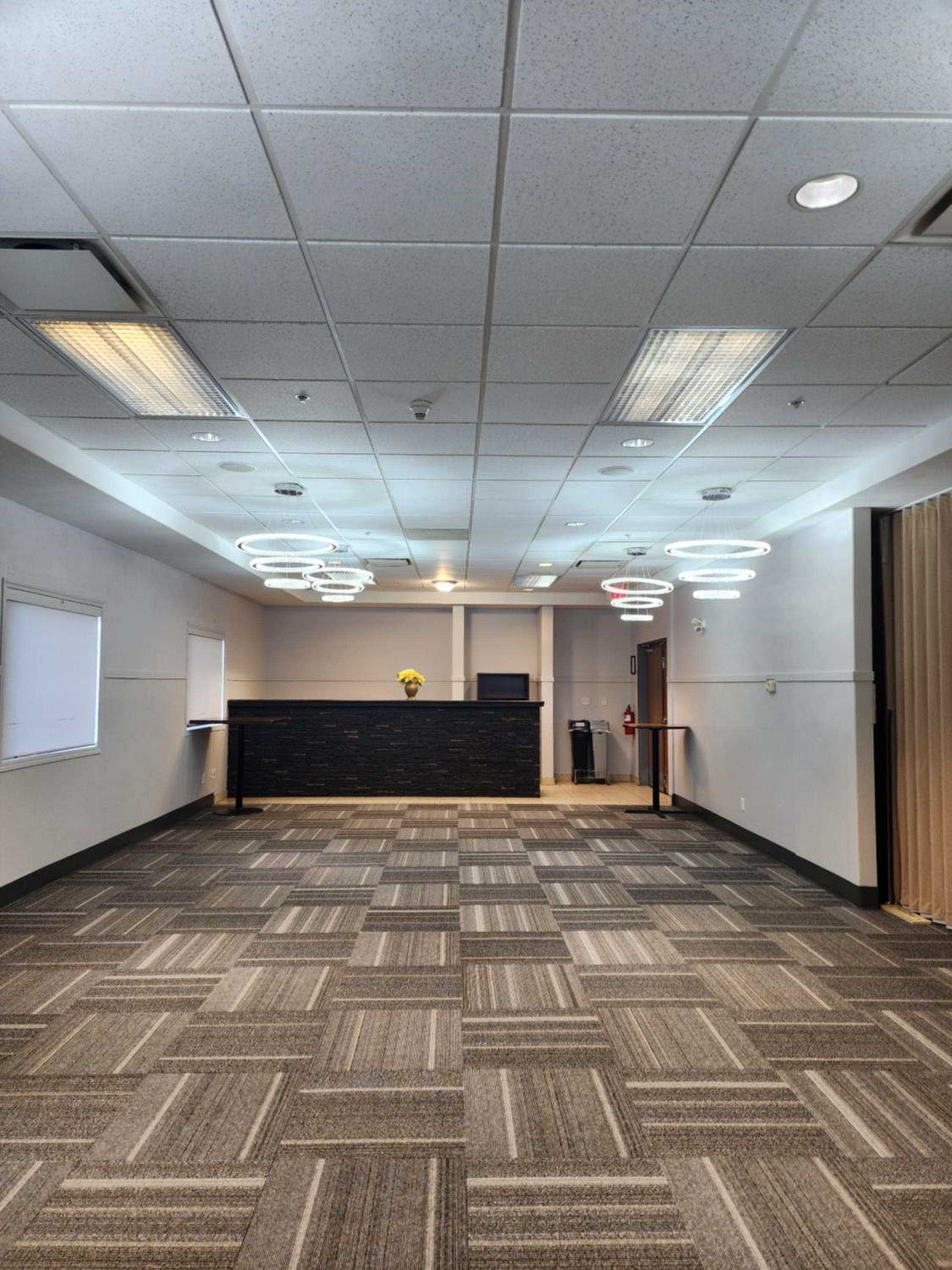 Fort Mcmurray Vacations - Merit Hotel  Suites - Property Image 1