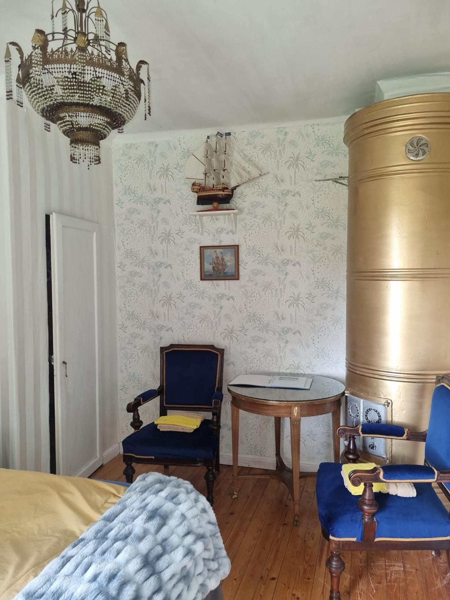 Photo 48