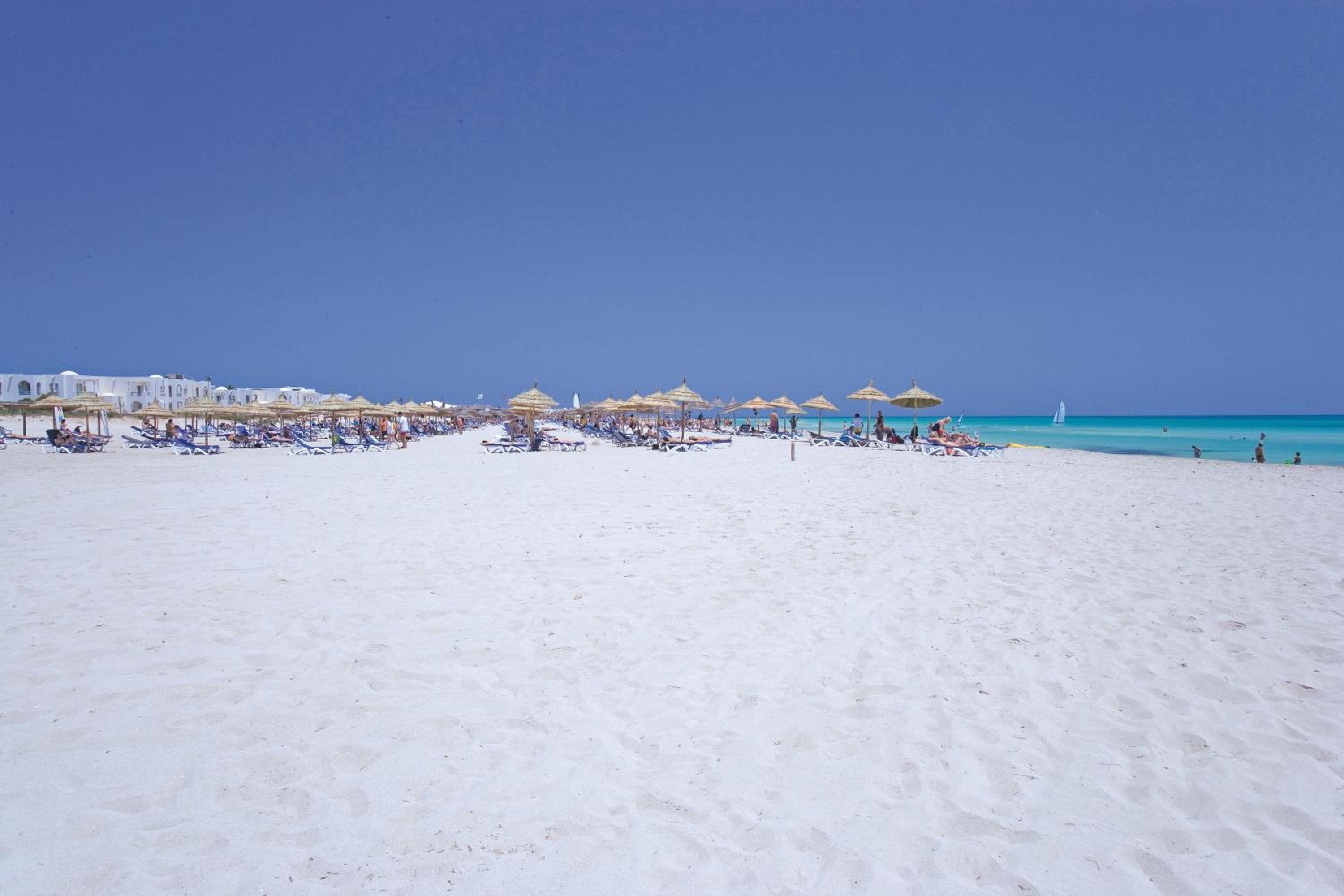 Midoun Vacations - Vincci Helios Beach - Property Image 52