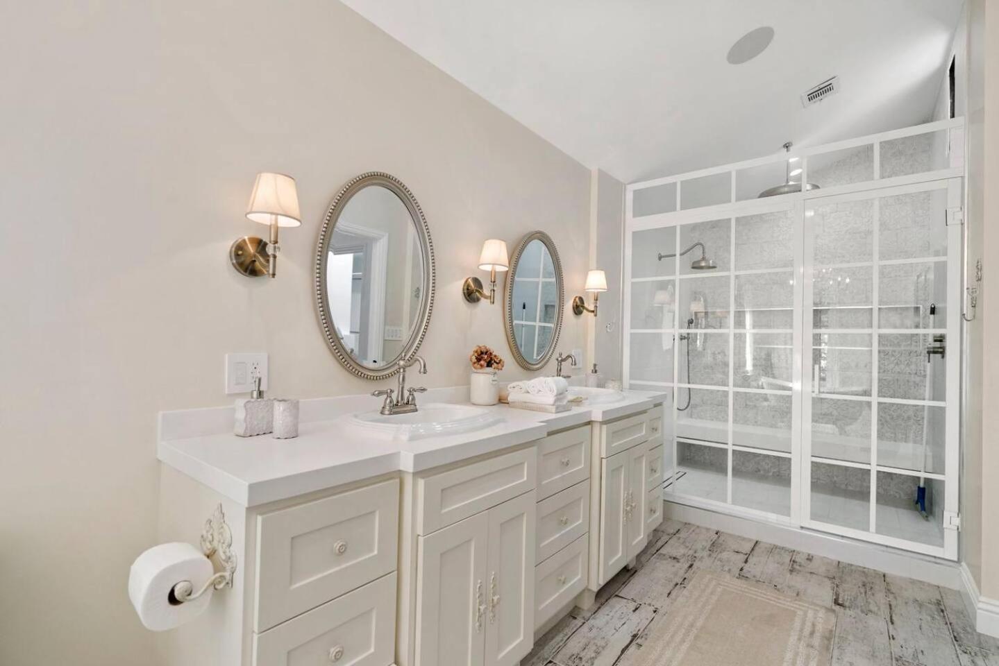 Luxury Home In The Peaceful Bel-Air Neighborhood