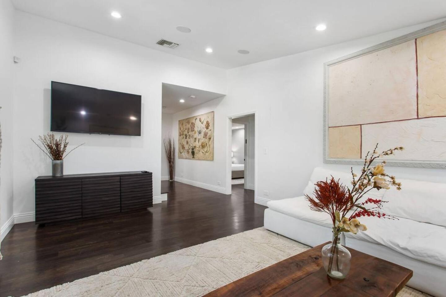 Luxury Home In The Peaceful Bel-Air Neighborhood