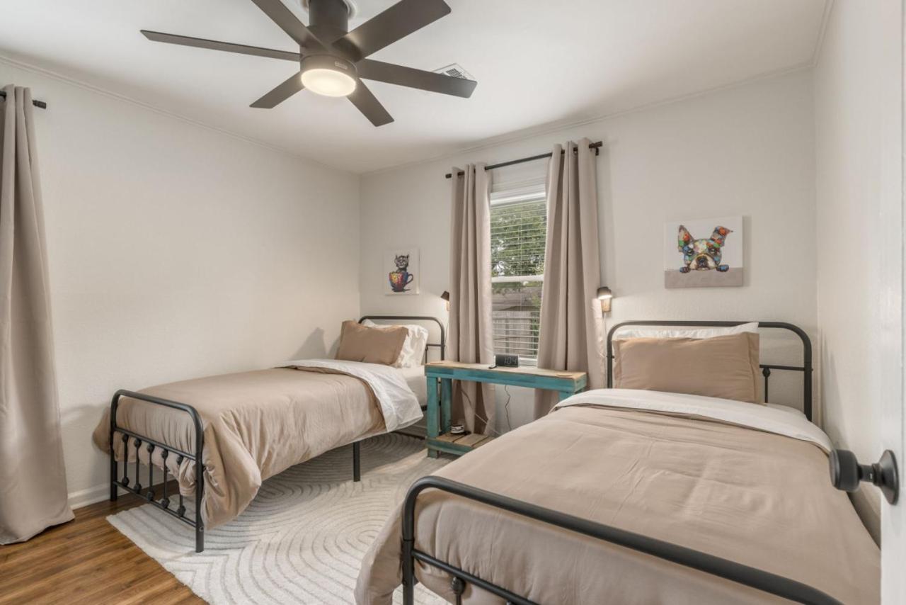 ModernNest-KS Bed| Fire Pit• Near TU•Expo•Downtown view 4