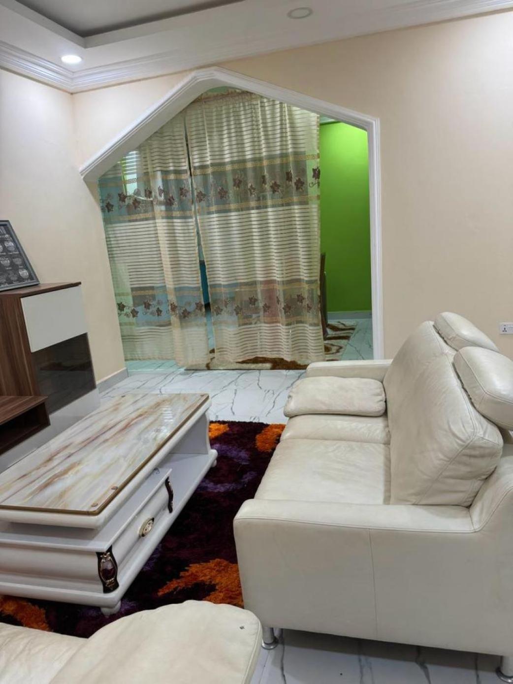 Buba's Beachside Apartments view 5