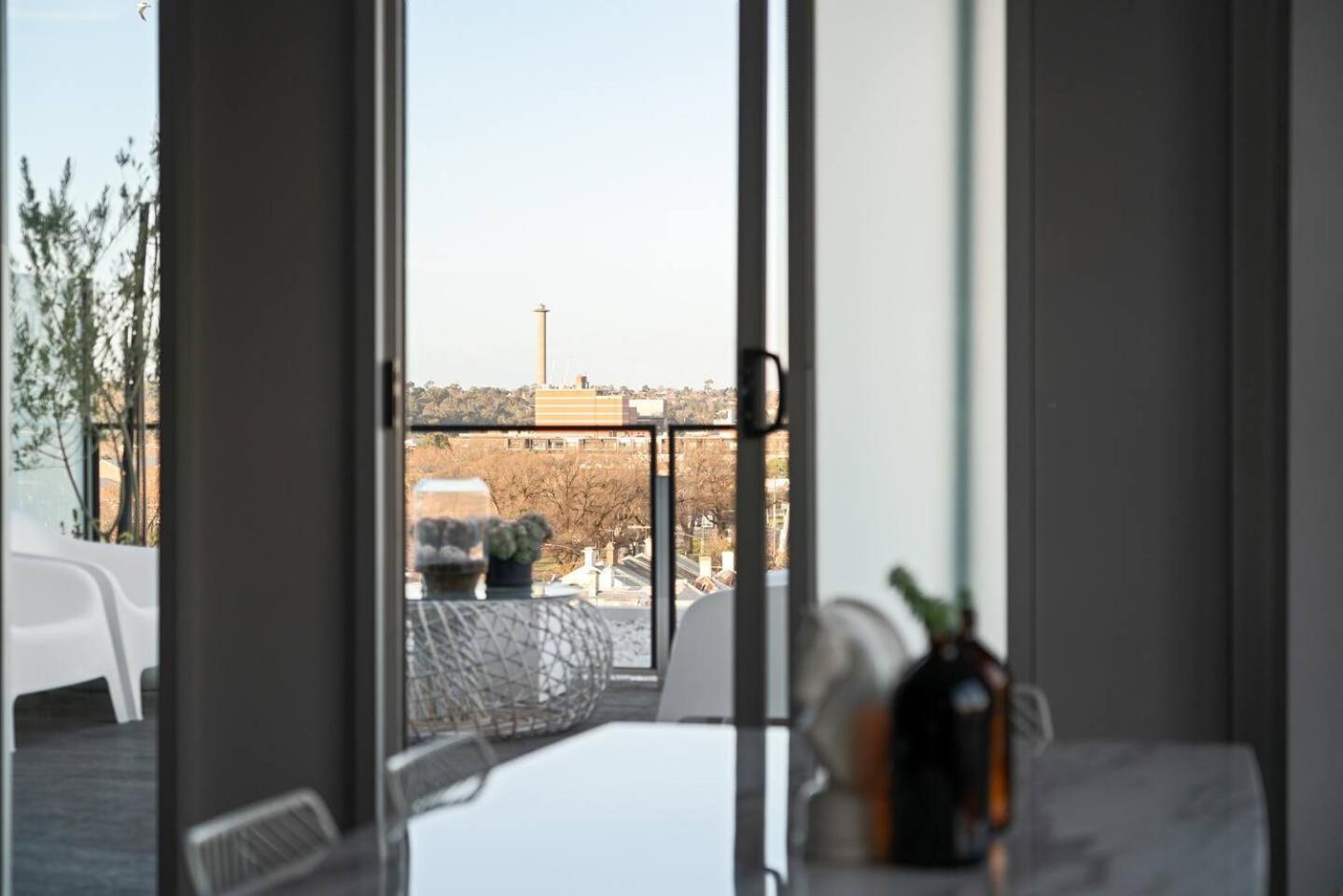 Stellar Lux Living, Pool and Gym