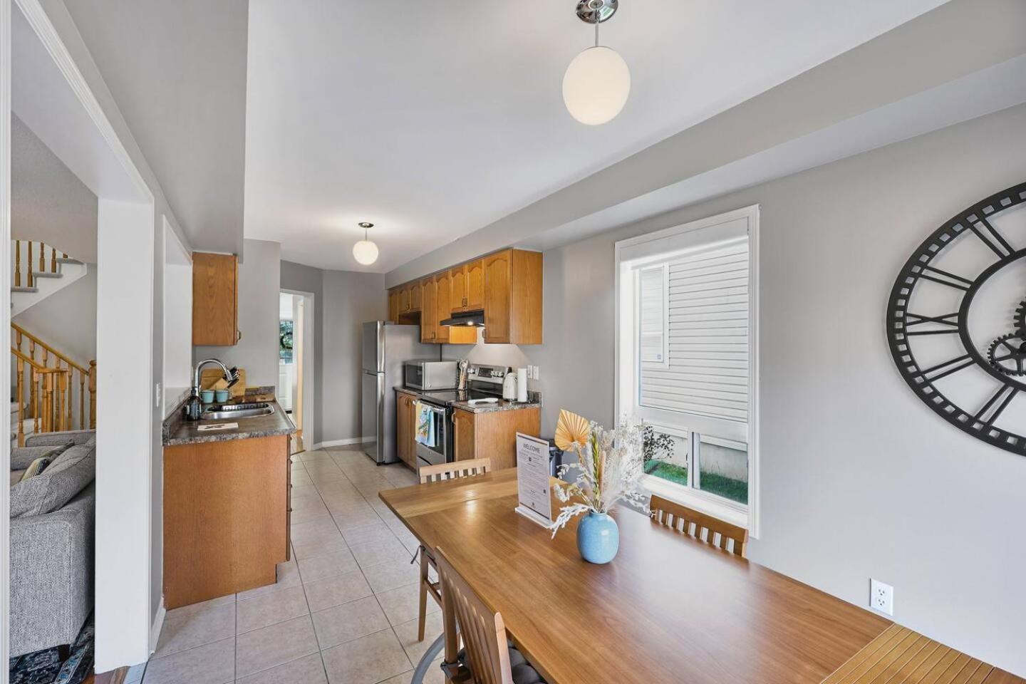 Spacious Whitby Haven 3BR Home and Parking