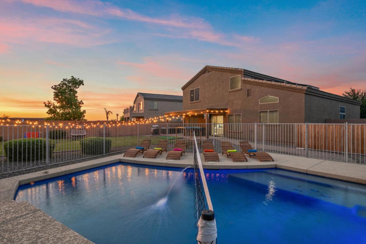 Mirage Peak Manor Luxury Villa Pool Spa Games Hosted by Relaxtay