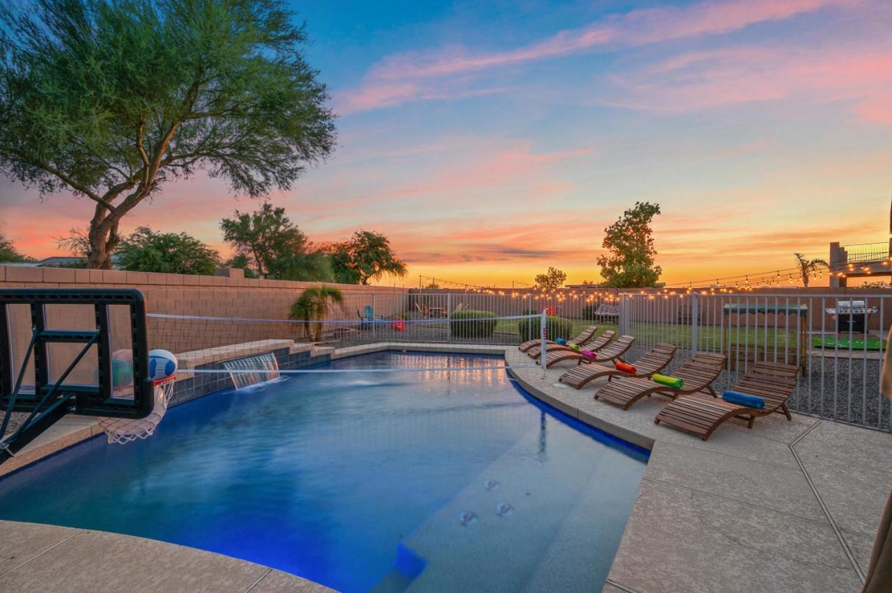 Mirage Peak Manor Luxury Villa Pool Spa Games Hosted by Relaxtay