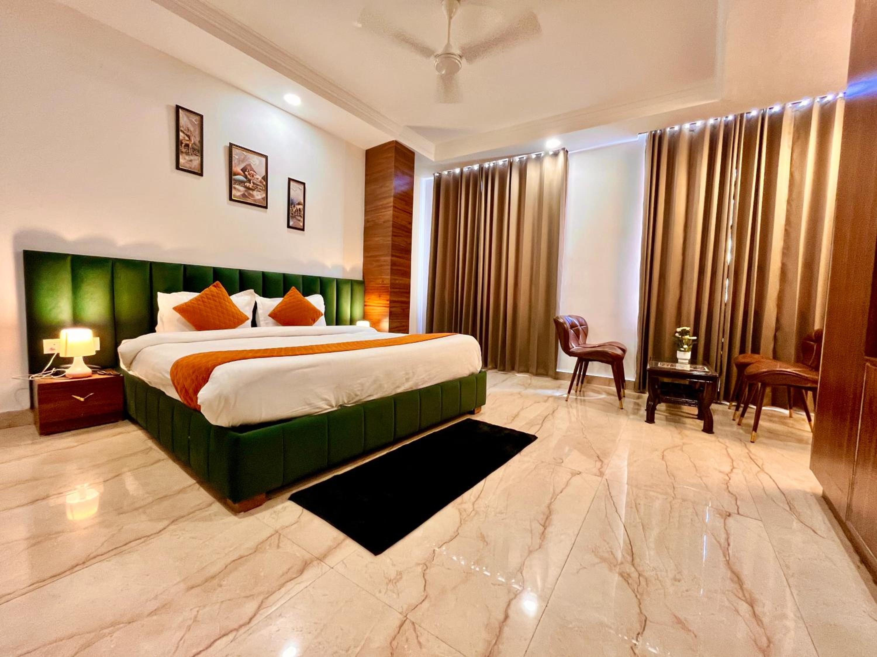 Bedroom