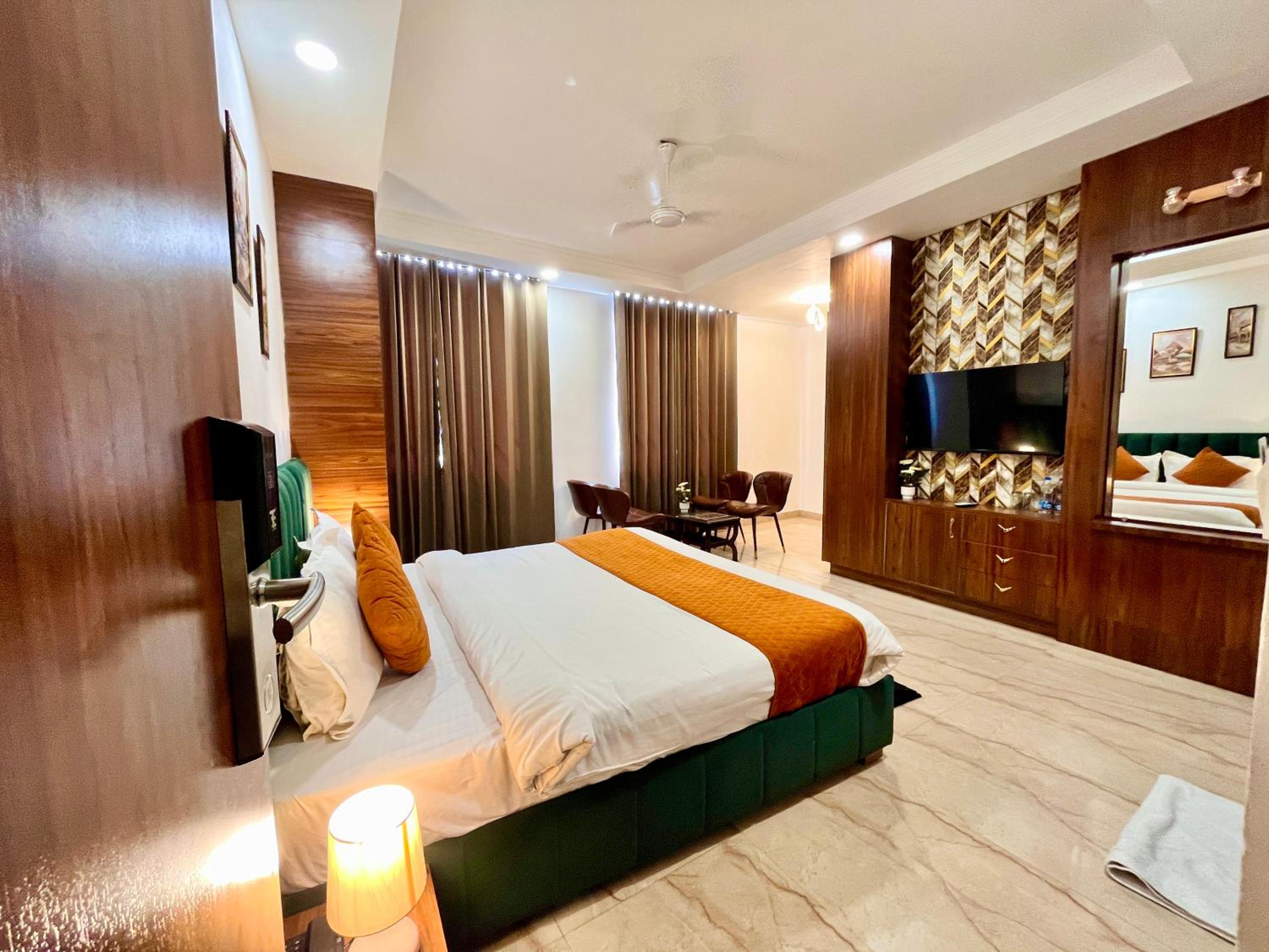 Bedroom